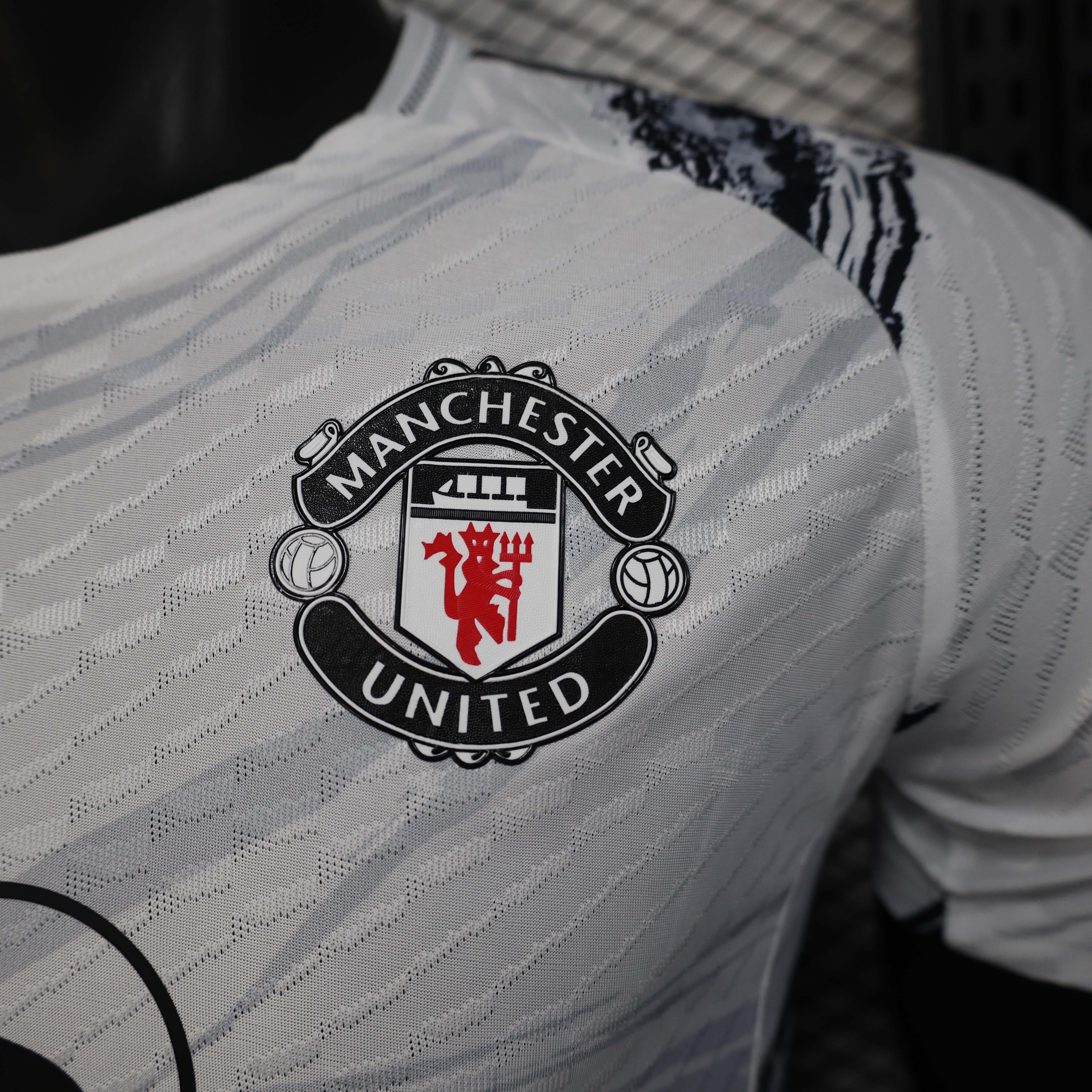 2025/2026 Player Version Manchester United Special Edition White Football Shirt 1:1 Thai Quality:football jersey mysite: unitedjerseyfootball 邓江浪:football