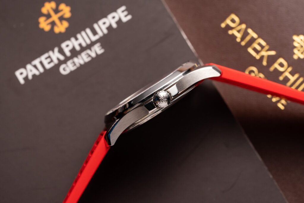 Đồng Hồ Patek Philippe Aquanaut 5067G Màu Đỏ Rep 11 PPF 35 (6)