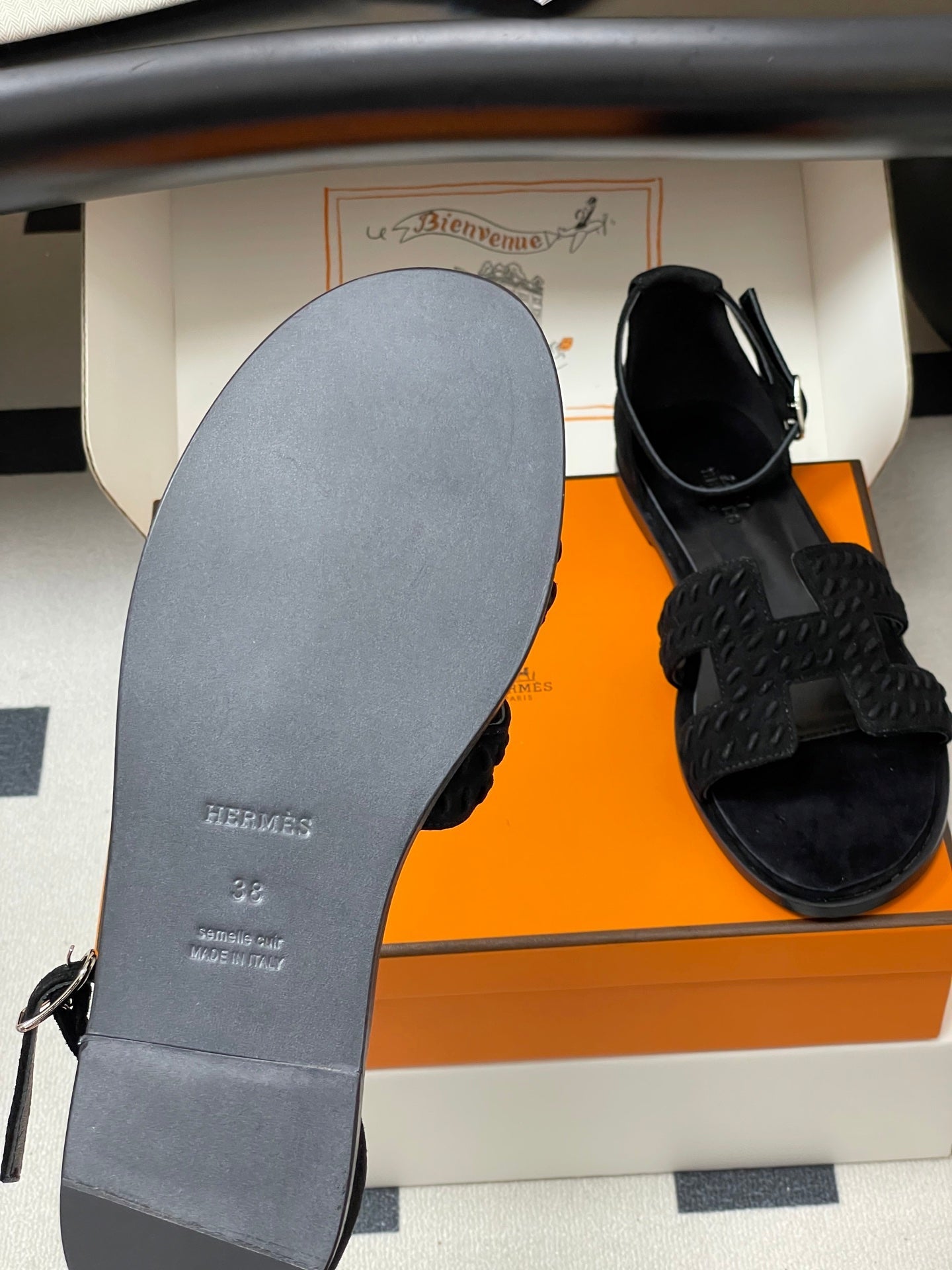 HM 25S SANTORINI SANDAL IN BLACK SUEDE AND LAMBSKIN、mysite、Cacoeks