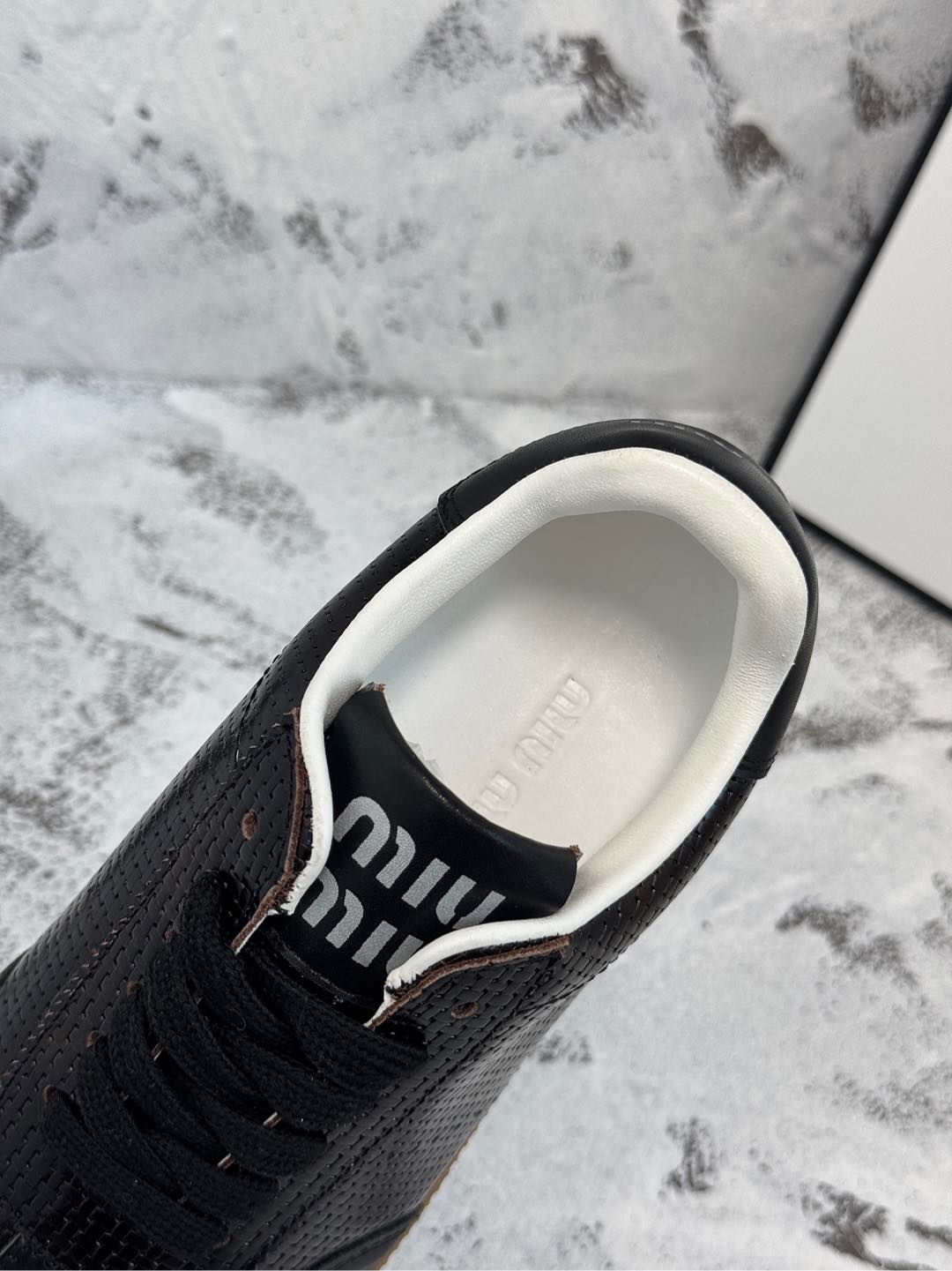 RETRO SNEAKERS IN BLACK LAMBSKIN WITH KNITTED PATTERN、mysite、Cacoeks