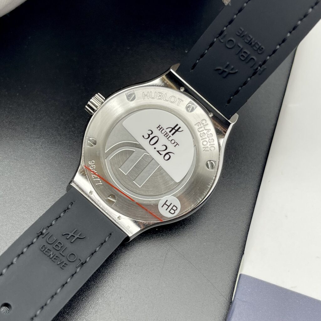 Đồng Hồ Hublot Classic Fusion Diamonds Nữ Rep 11 Màu Đen 33mm