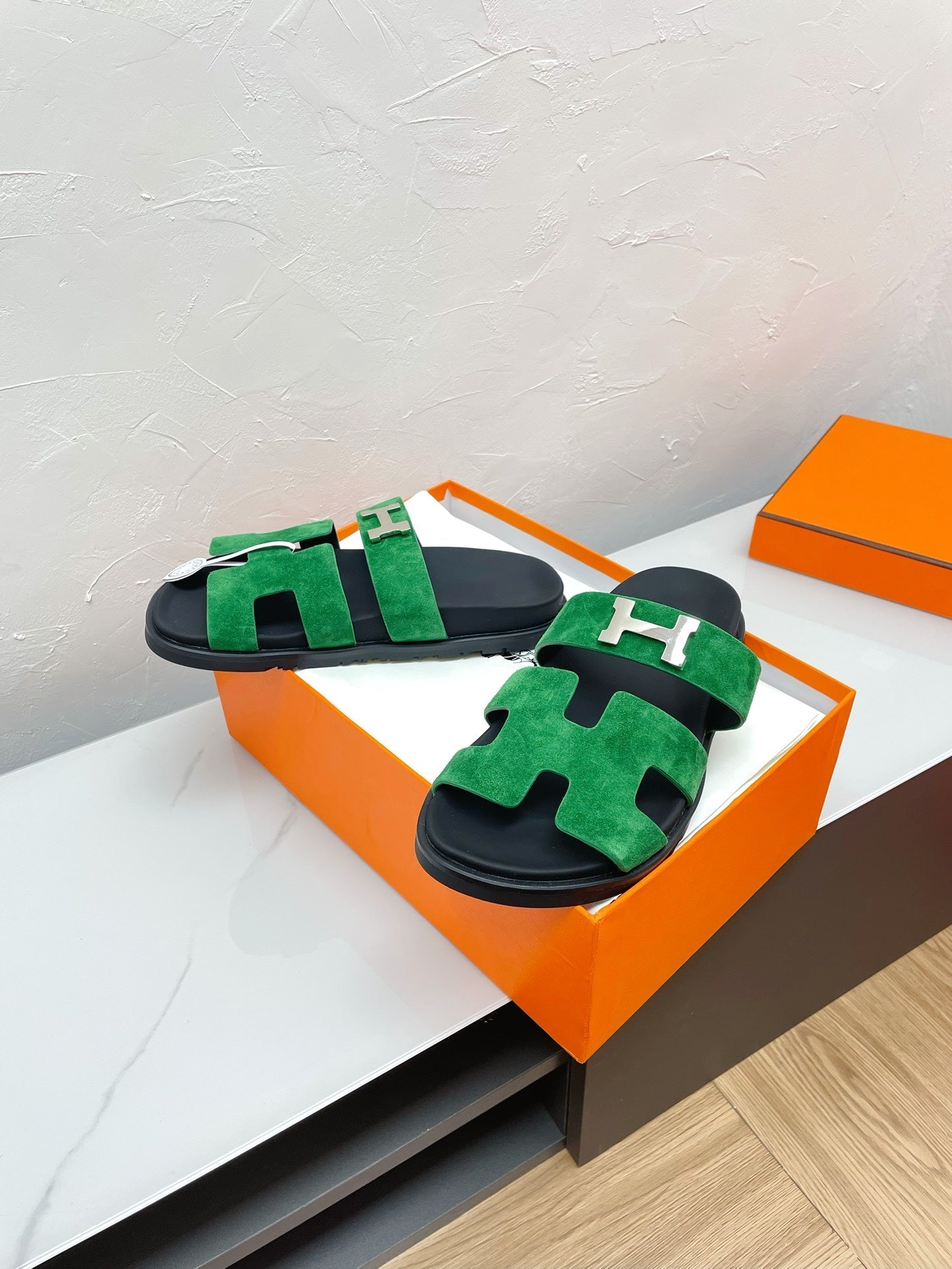 CHYPRE SANDAL OCEAN SUEDE WITH H BUCKLE、mysite、Cacoeks