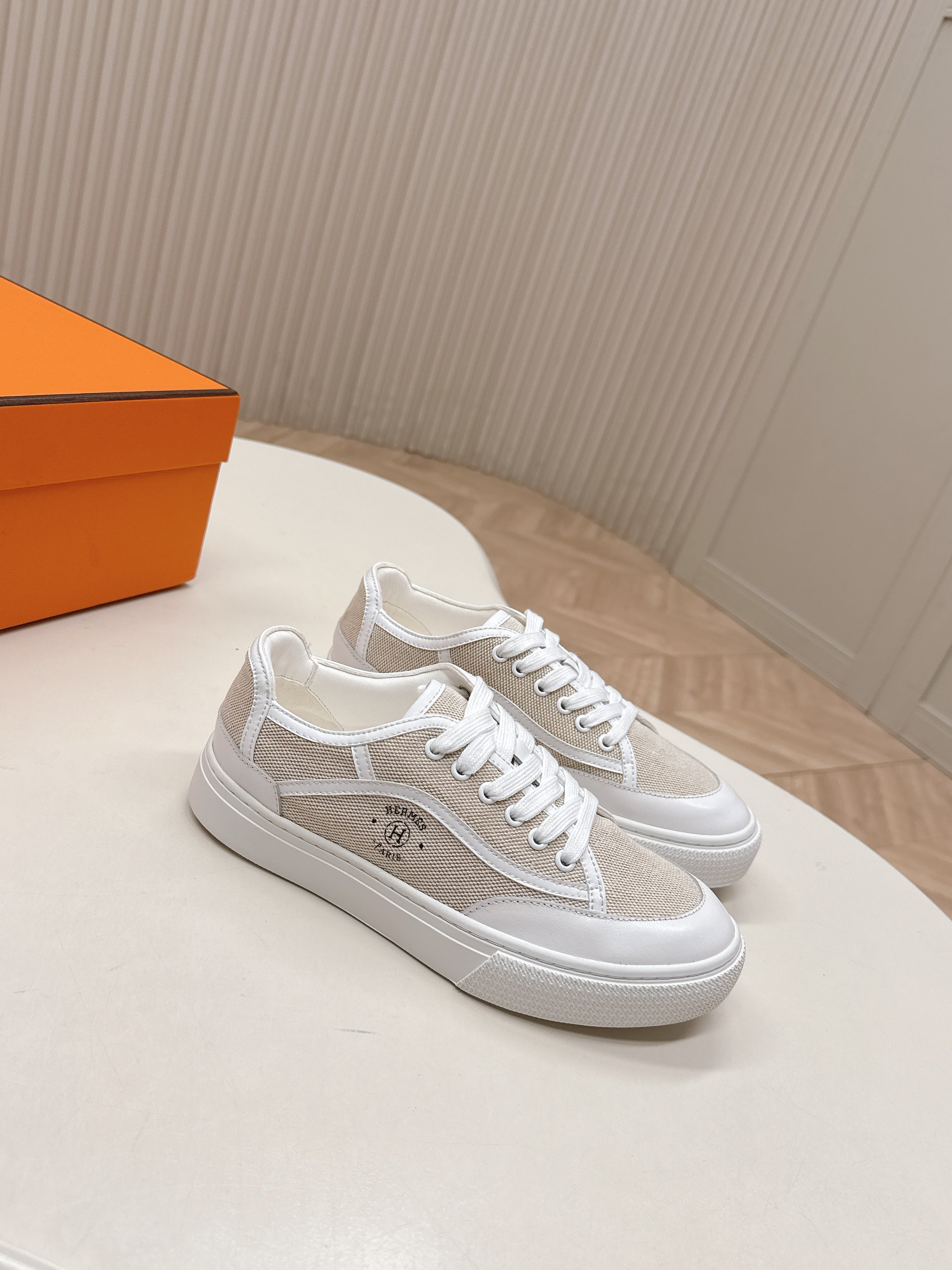 HM 25S SNEAKER LOW SPORTS IN BEIGE CANVAS MIX WHITE LAMBSKIN、mysite、Cacoeks