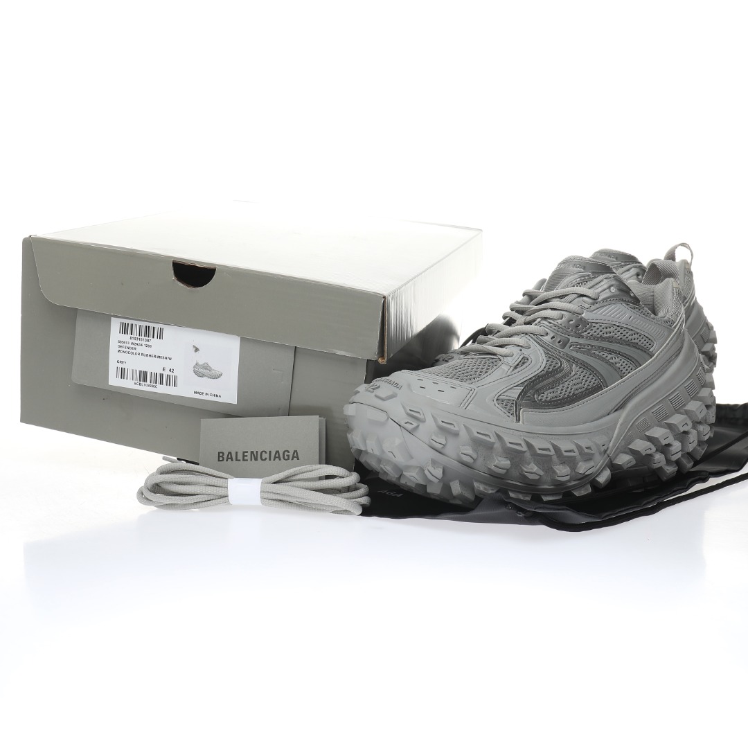 Balenciaga Defender in Grey、mysite、Cacoeks