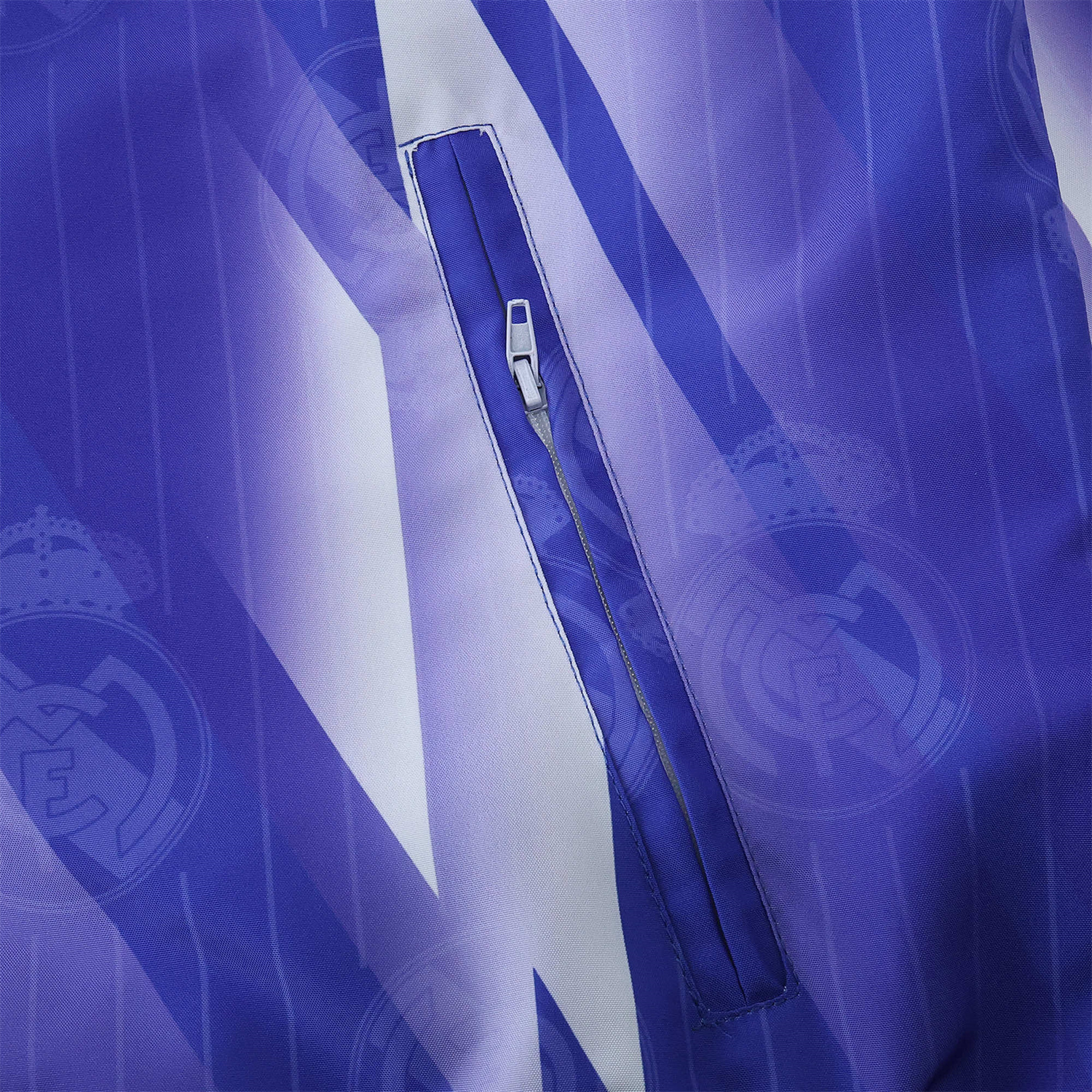 Funinjersey-Retro Real Madrid 1996-97 Double Sided Reversible Windbreaker - Blue & Green