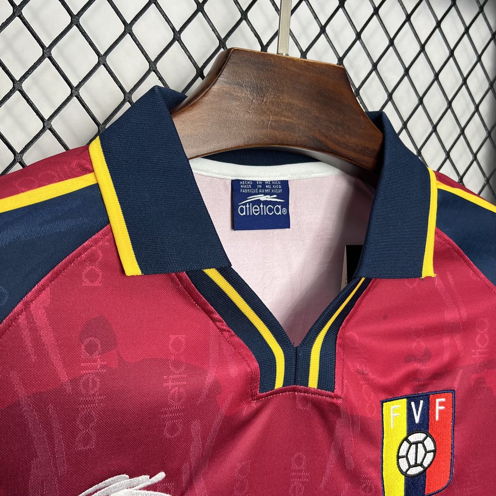 Higojerseys-Retro Venezuela 2000 Home Stadium Jersey