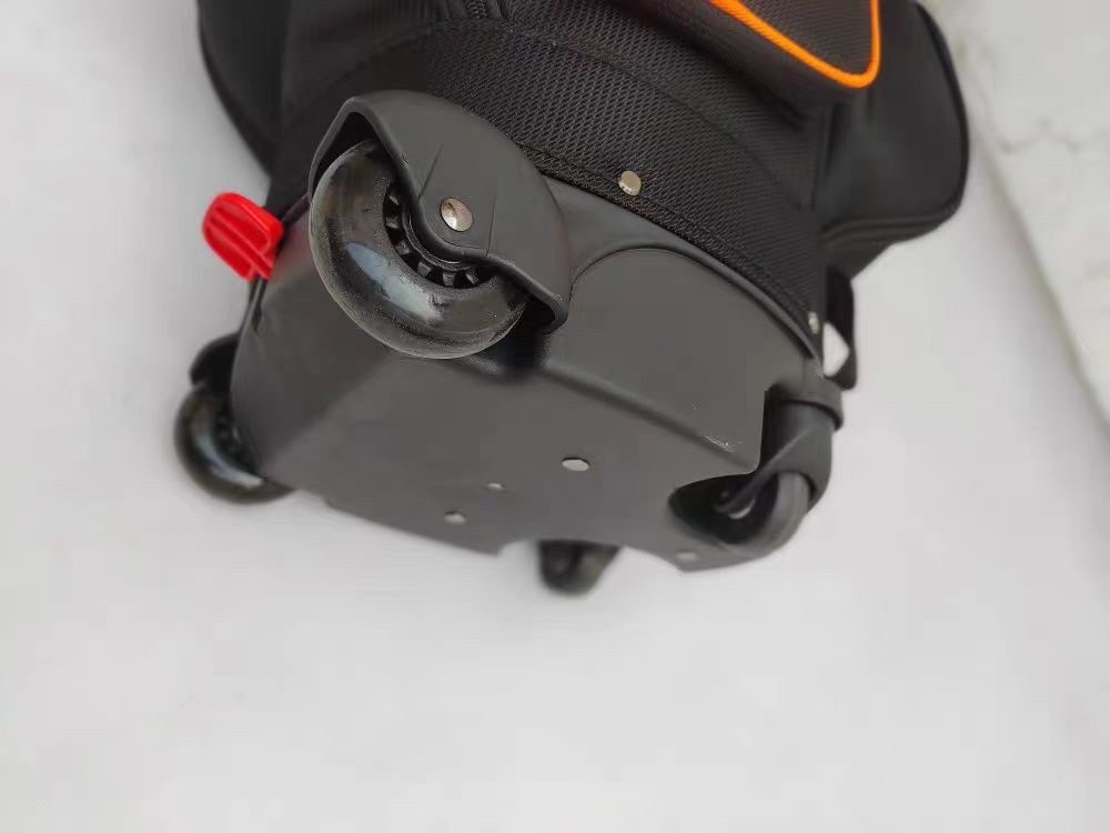 TITLESIT TAYLORMADE G/FORE GOLF BAG