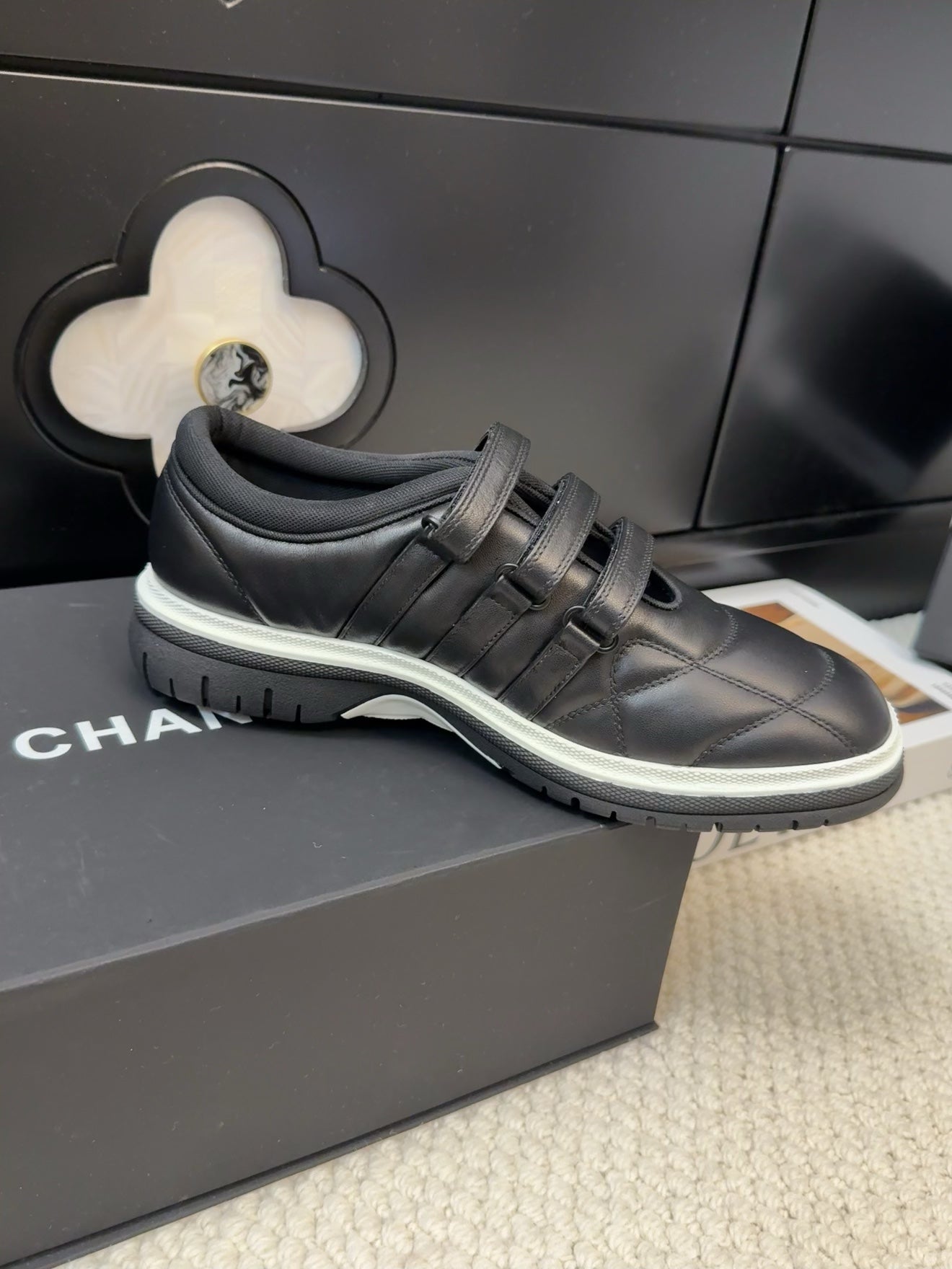 SNEAKERS WITH THREE STRAPS IN BLACK CALFSKIN、mysite、Cacoeks