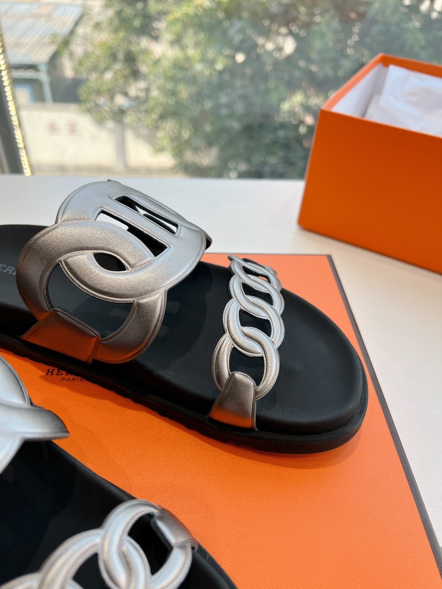 EXTRA SANDAL IN SILVER CALFSKIN、mysite、Cacoeks