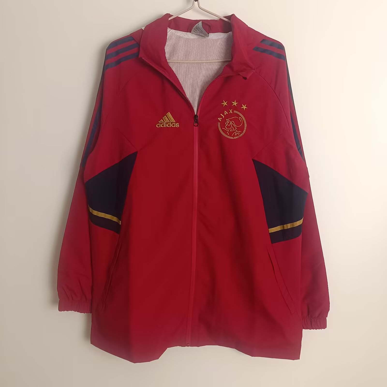 2025/2026 Ajax Windbreaker Red Football Shirt 1:1 Thai Quality:football jersey mysite: unitedjerseyfootball 邓江浪:football