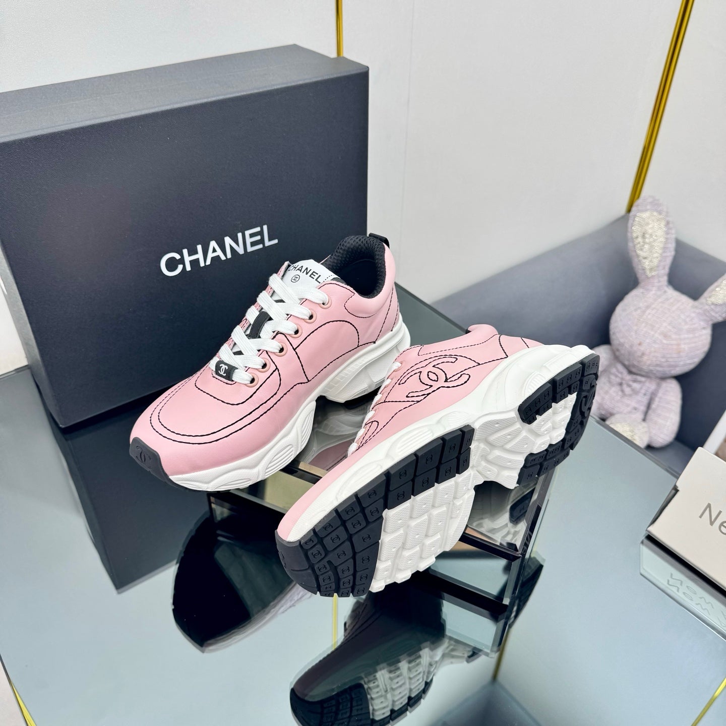 TRAINERS SNEAKER IN LIGHT PINK CALFSKIN WITH BLACK EMBROIDERED、mysite、Cacoeks