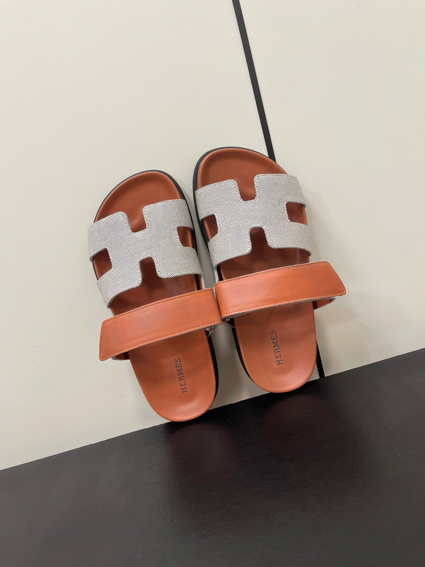 CHYPRE SANDAL ORANGE MIX CREAM CALFSKIN、mysite、Cacoeks