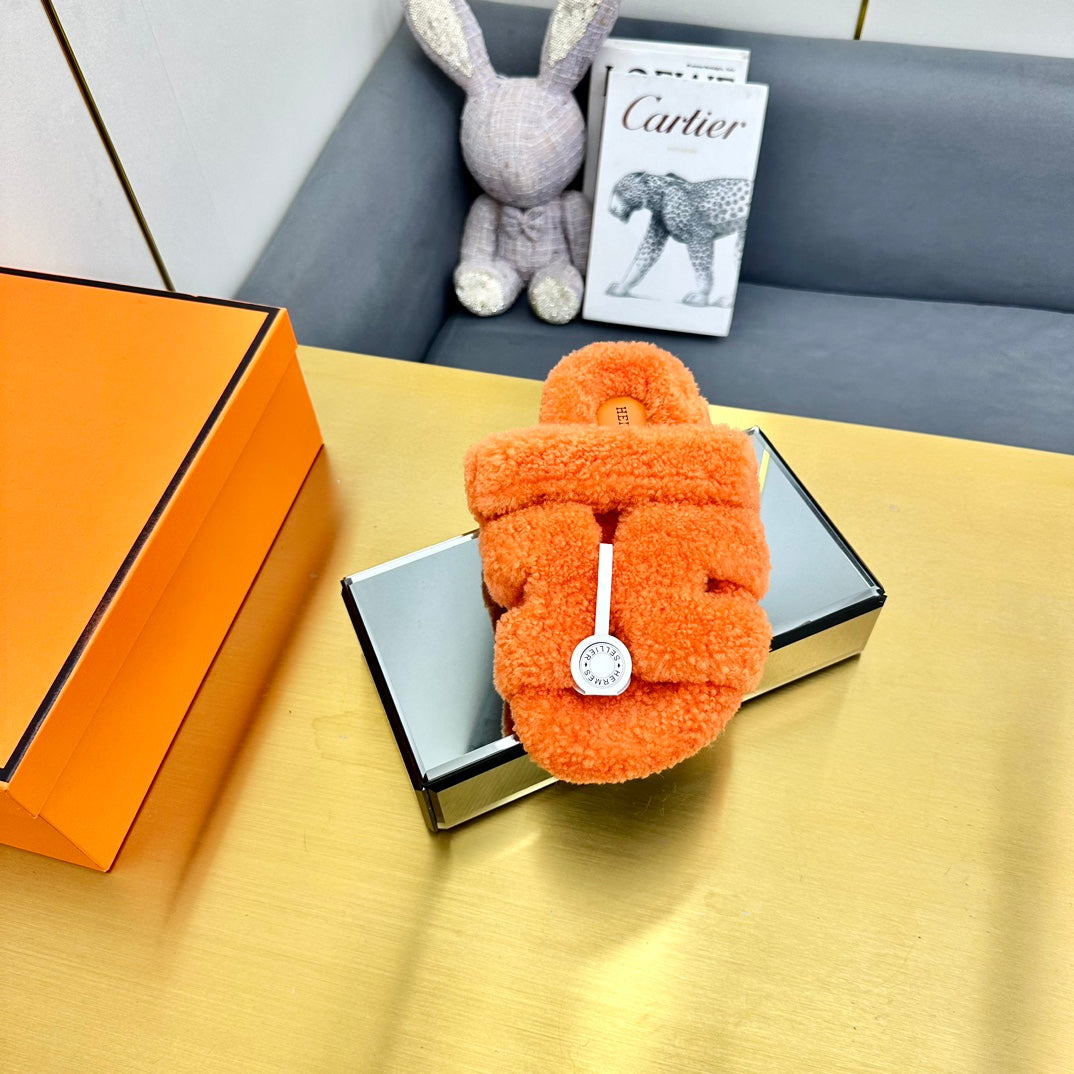 CHYPRE SANDAL IN SPANISH ORANGE SHEARLING、mysite、Cacoeks