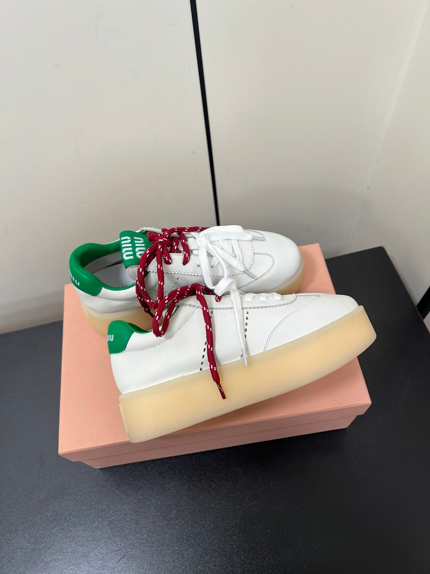 THICK-SOLED RETRO SNEAKERS IN WHITE MIX GREEN SMOOTH LAMBSKIN、mysite、Cacoeks