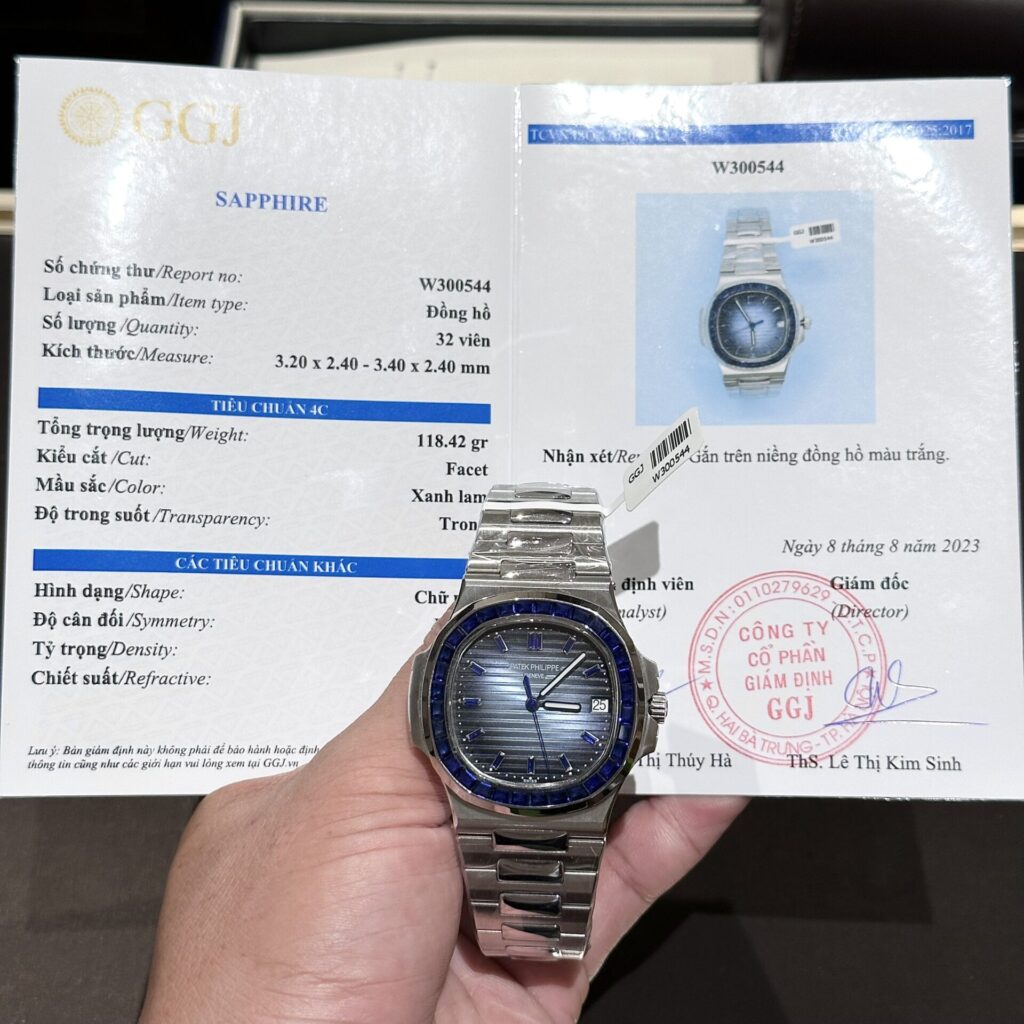 Đồng Hồ Patek Philippe Nautilus 5723 Replica 11 Đính Đá Sapphire Xanh 40mm (1)