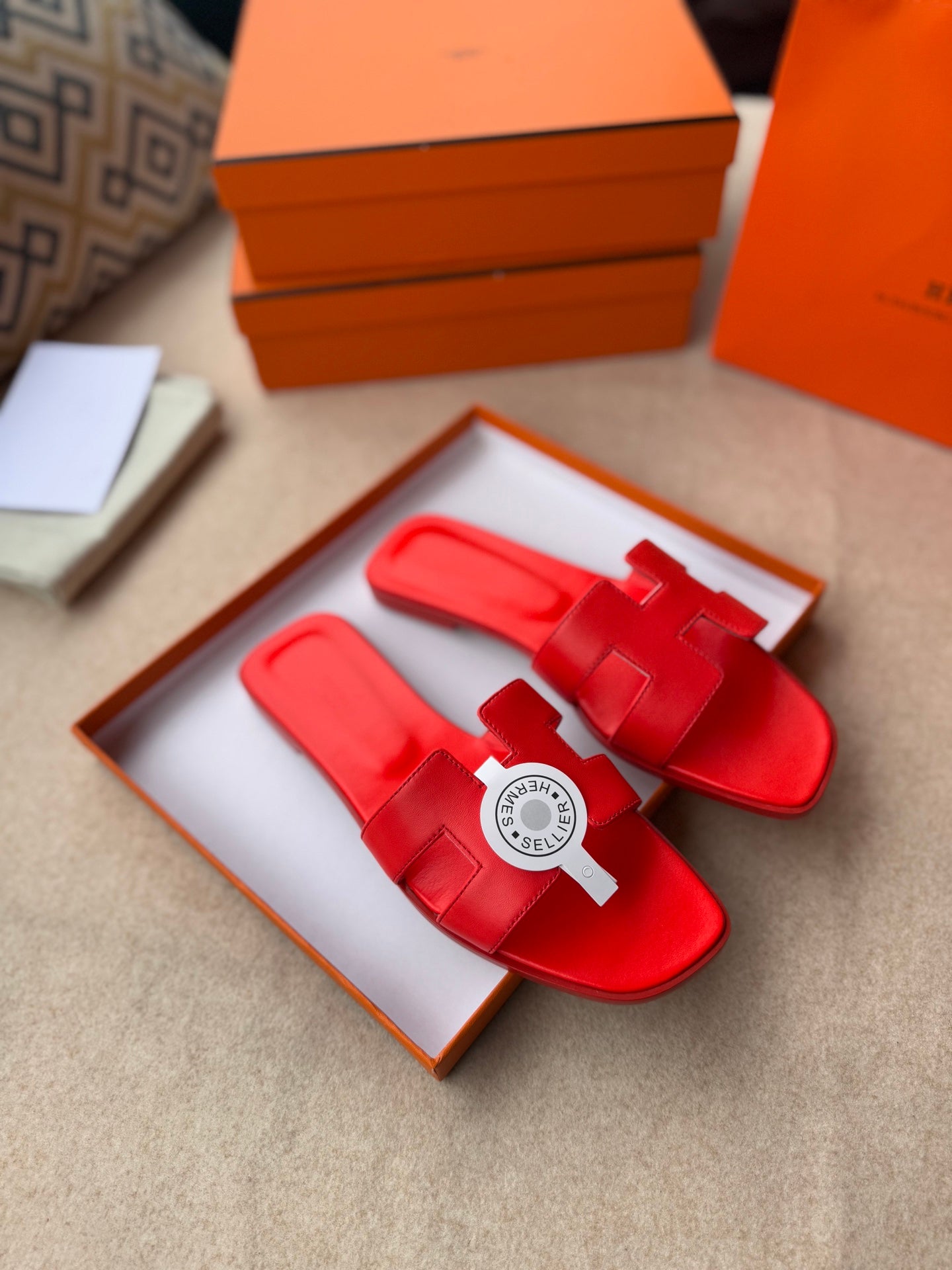 0RAN SANDALS IN CHERRY RED CALFSKIN、mysite、Cacoeks