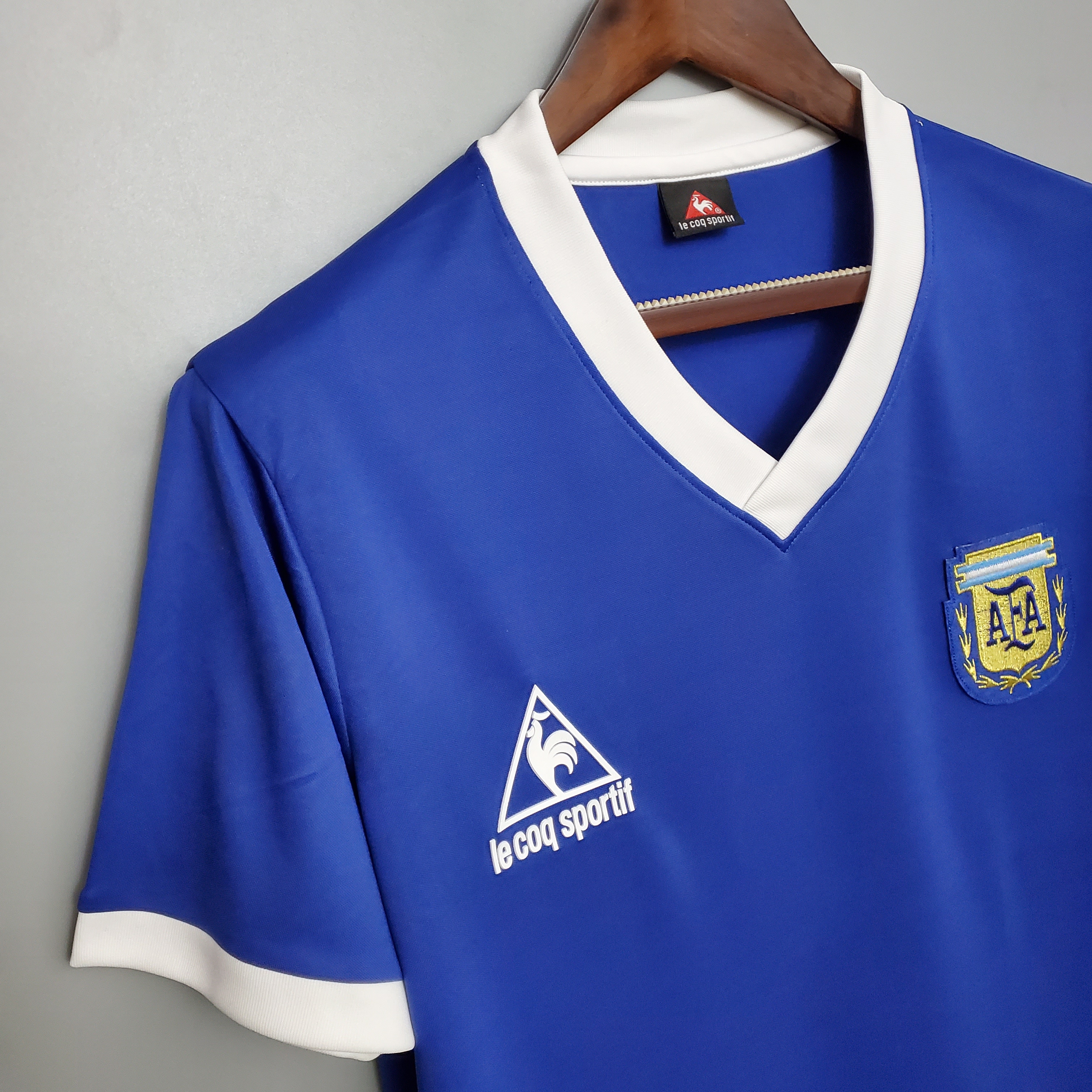 ManixJersey.com | Retro Argentina 1986 Away Stadium Jersey -Customize Name, Number and Patch | Worldwide Shipping