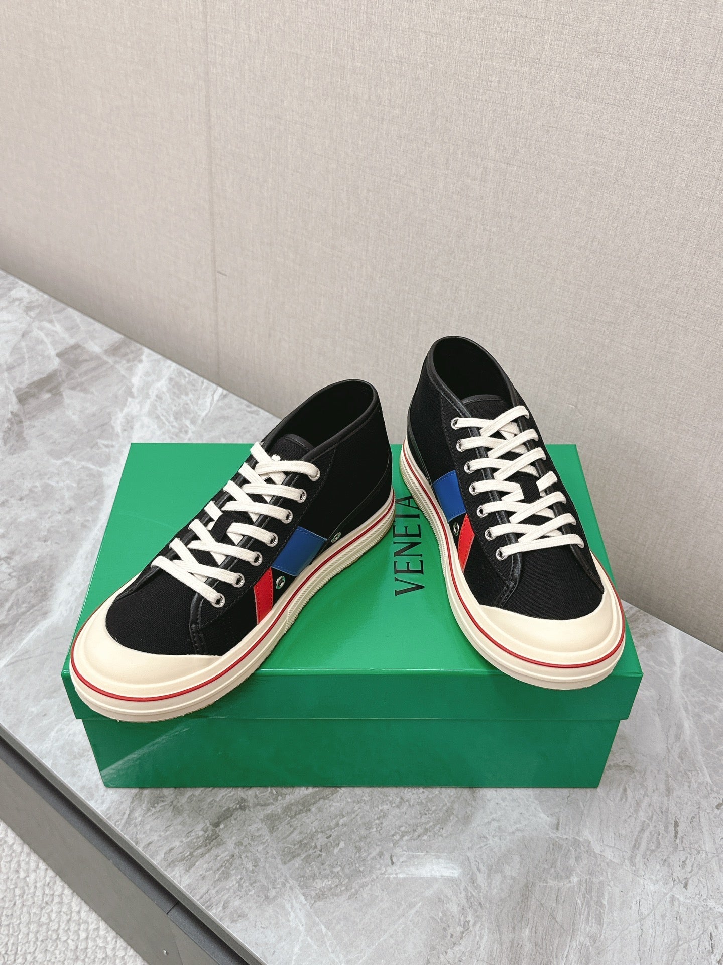 ELIOT SNEAKER IN BLACK MIX BLUE AND RED CANVAS AND CALFSKIN、mysite、Cacoeks