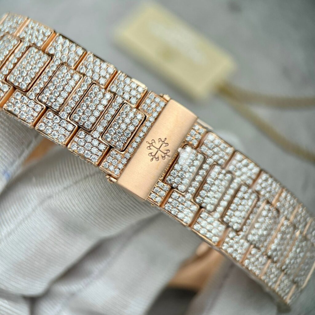 Đồng Hồ Patek Philippe 5711 Tinh Chỉnh Độ Kim Cương Moissanite 3K 40mm (1)