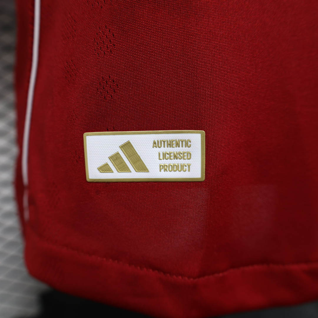 2025/2026 Player Version Long Sleeve Liverpool Home Football Shirt 1:1 Thai Quality:football jersey mysite: unitedjerseyfootball 邓江浪:football