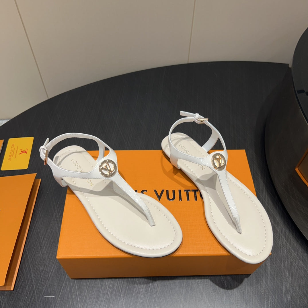 LV THONG SANDALS 25S IN WHITE CALFSKIN WITH GOLD HARDWARE、mysite、Cacoeks