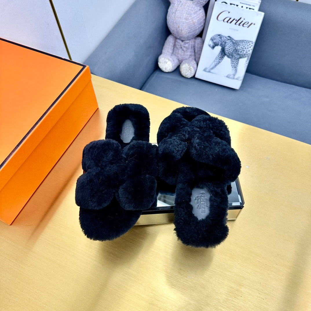 0RAN SHEARLING SANDALS BLACK、mysite、Cacoeks