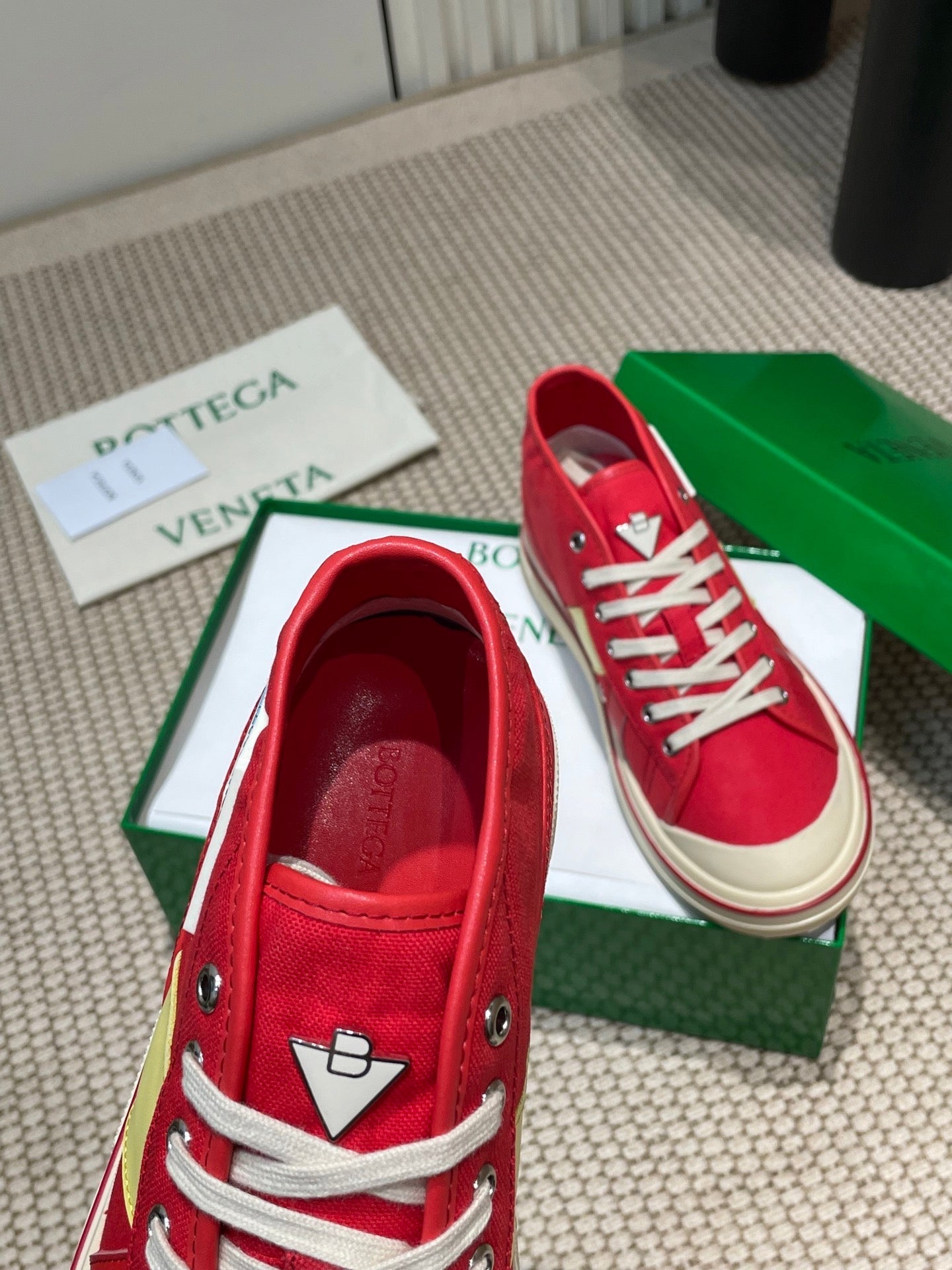 ELIOT SNEAKER IN CHERRY RED CANVAS AND CALFSKIN、mysite、Cacoeks