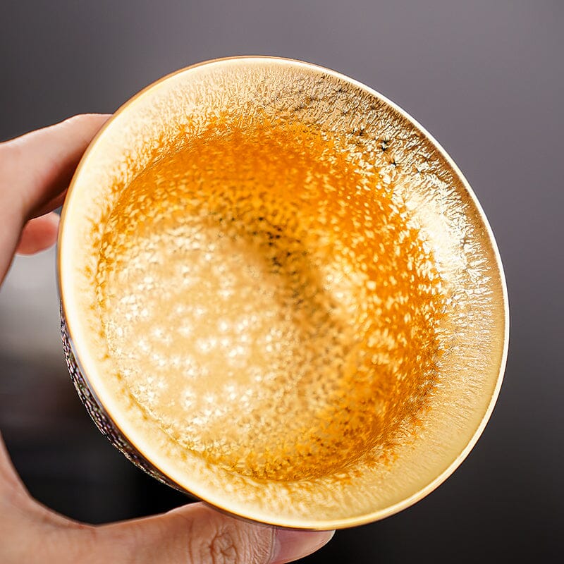 GEEK BAR-https://www.hot-toy.com/