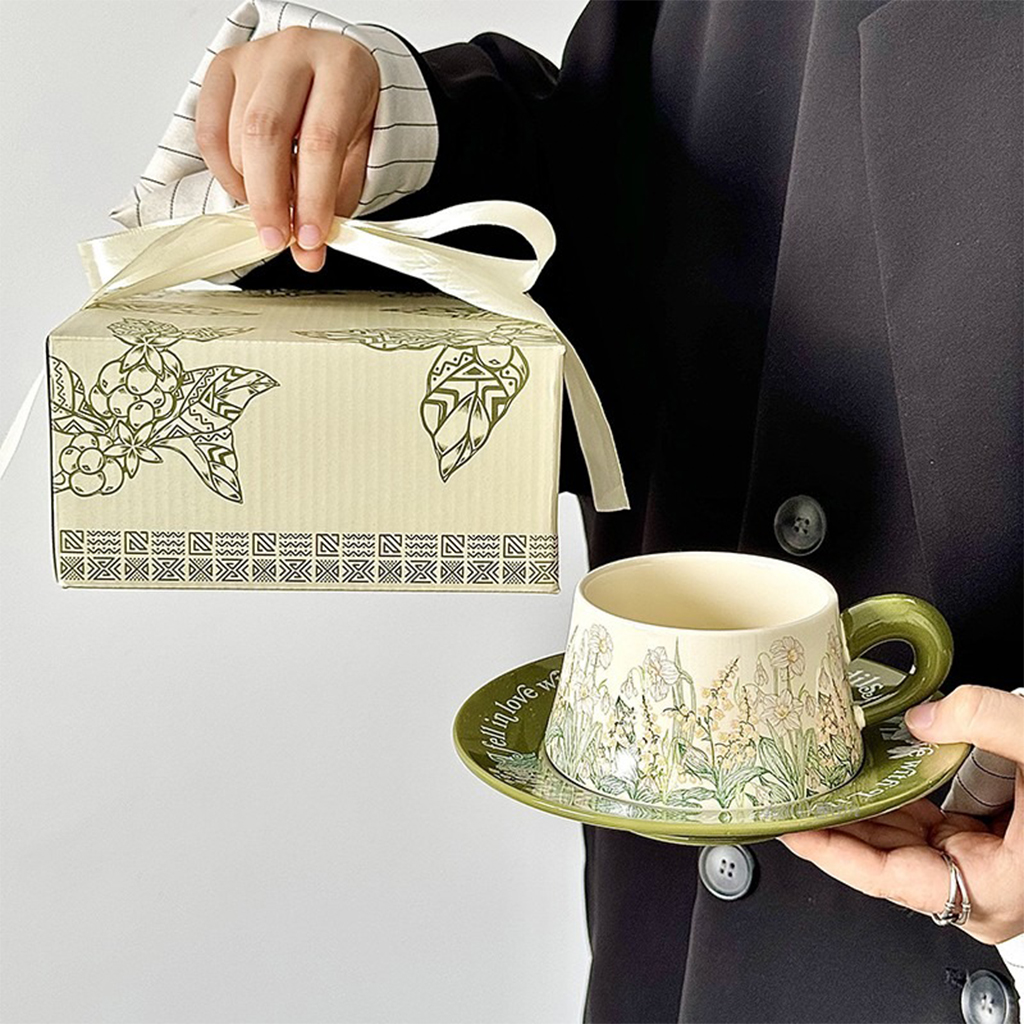 GEEK BAR-https://www.hot-toy.com/