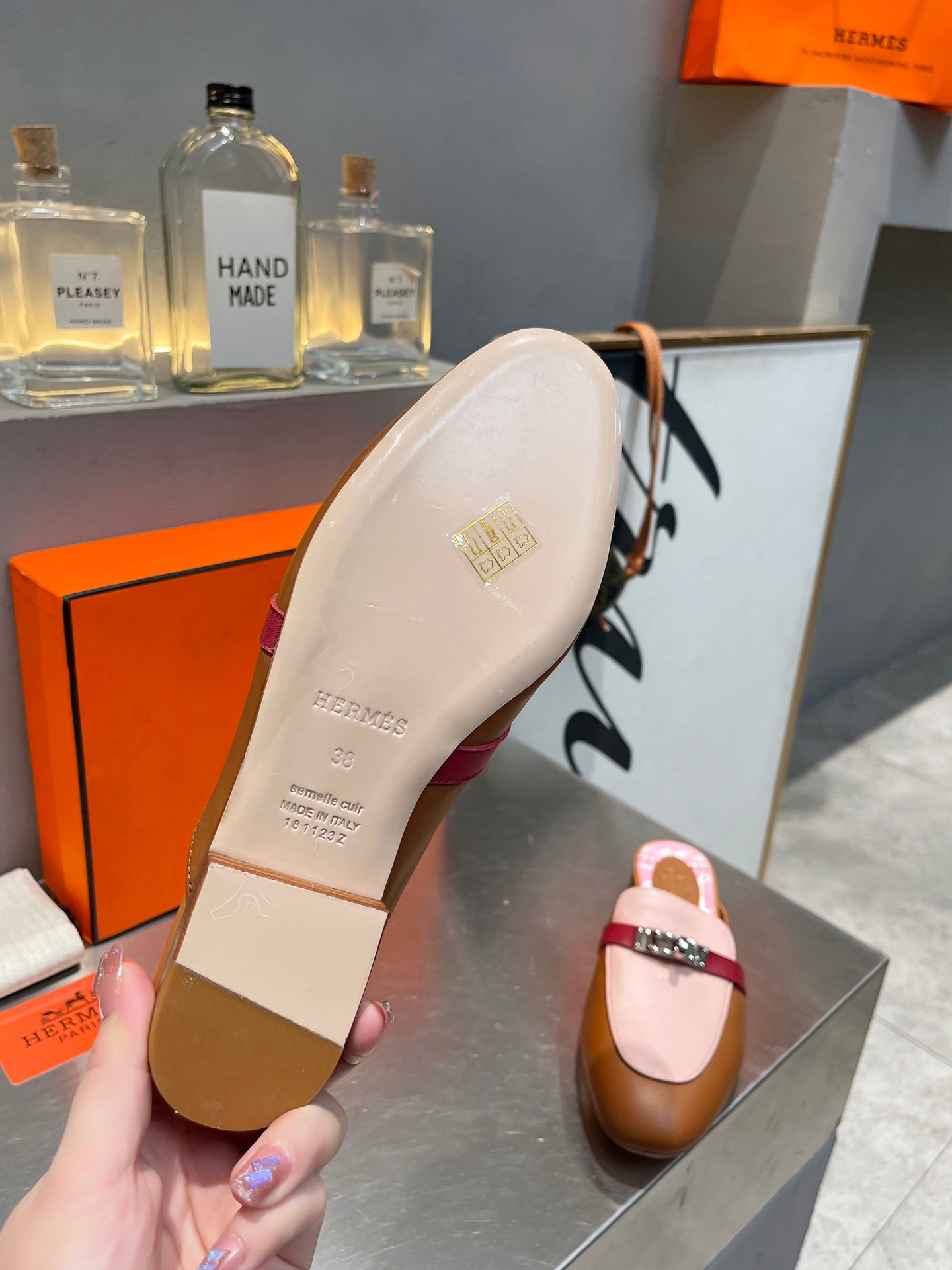 0Z MULE CARAMEL AND PASTEL PINK CALFSKIN WITH PATTERN、mysite、Cacoeks