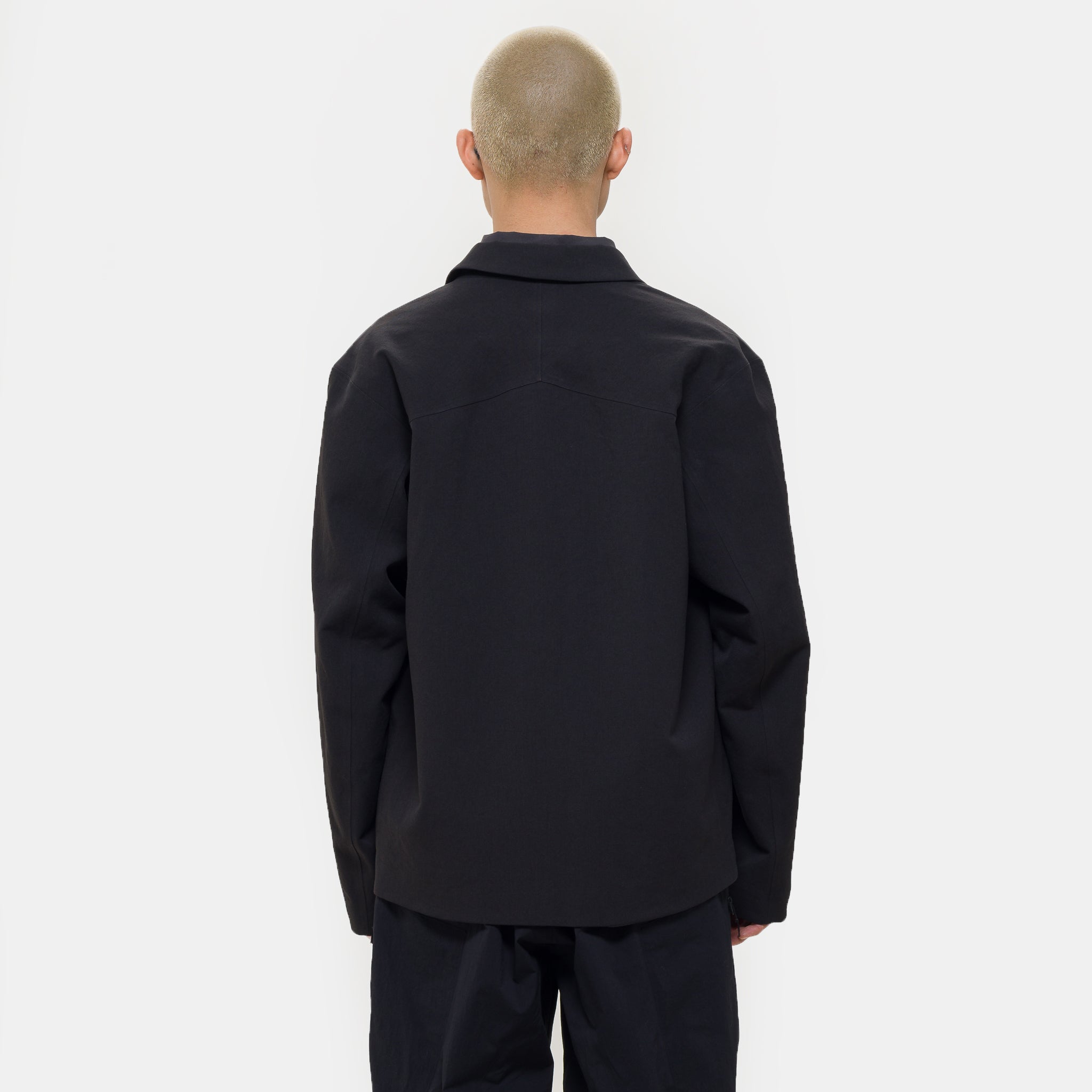 Mionn Softshell Overshirt in Black