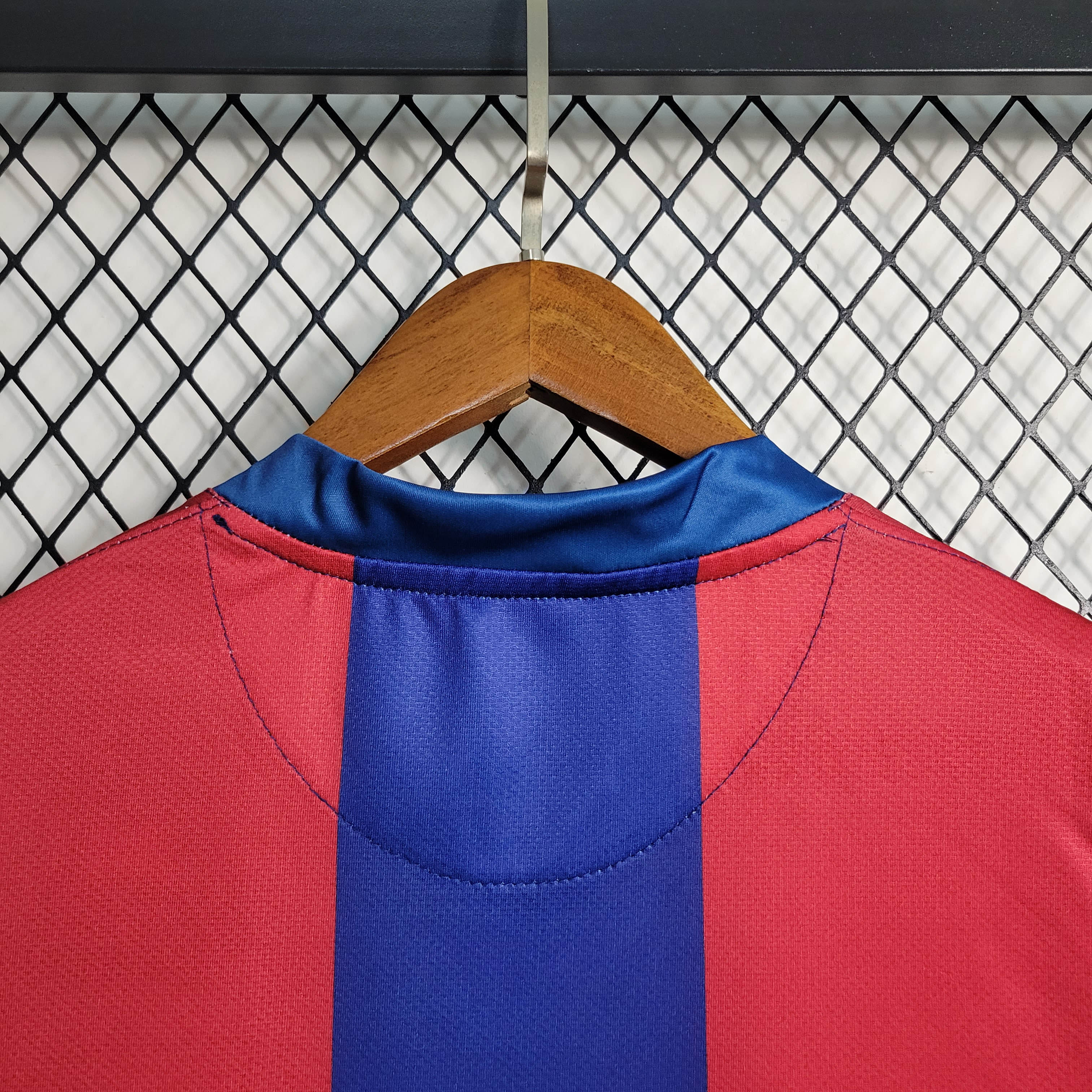 Retro Barcelona Football Shirt Home 2007/2008 1:1 Thai Quality:football jersey mysite: unitedjerseyfootball 邓江浪:football