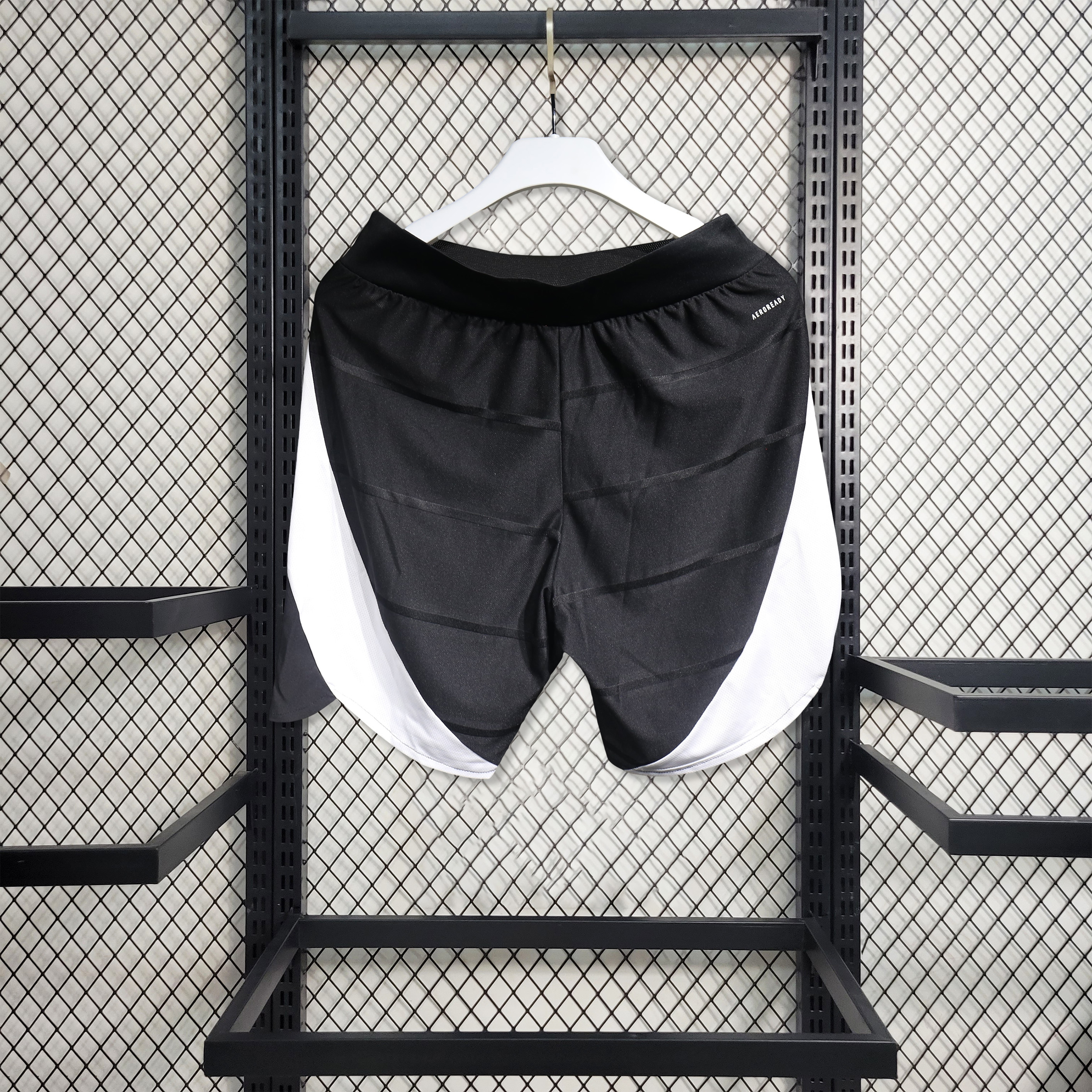 ManixJersey.com | Juventus 24-25 Home Shorts - Player Version -Customize Name, Number and Patch | Worldwide Shipping