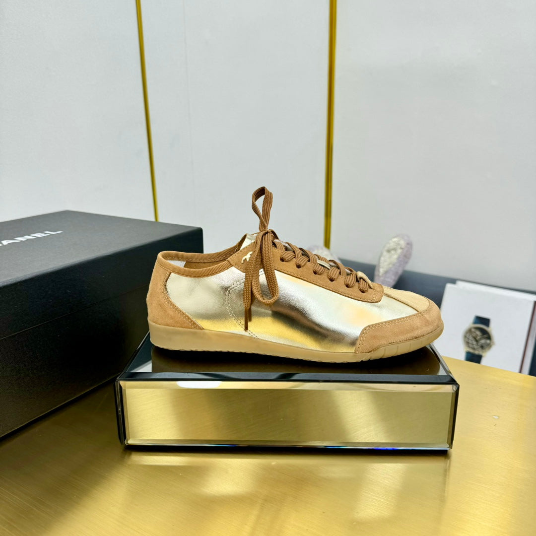 CC SNEAKER IN GOLD CALFSKIN AND SUEDE、mysite、Cacoeks