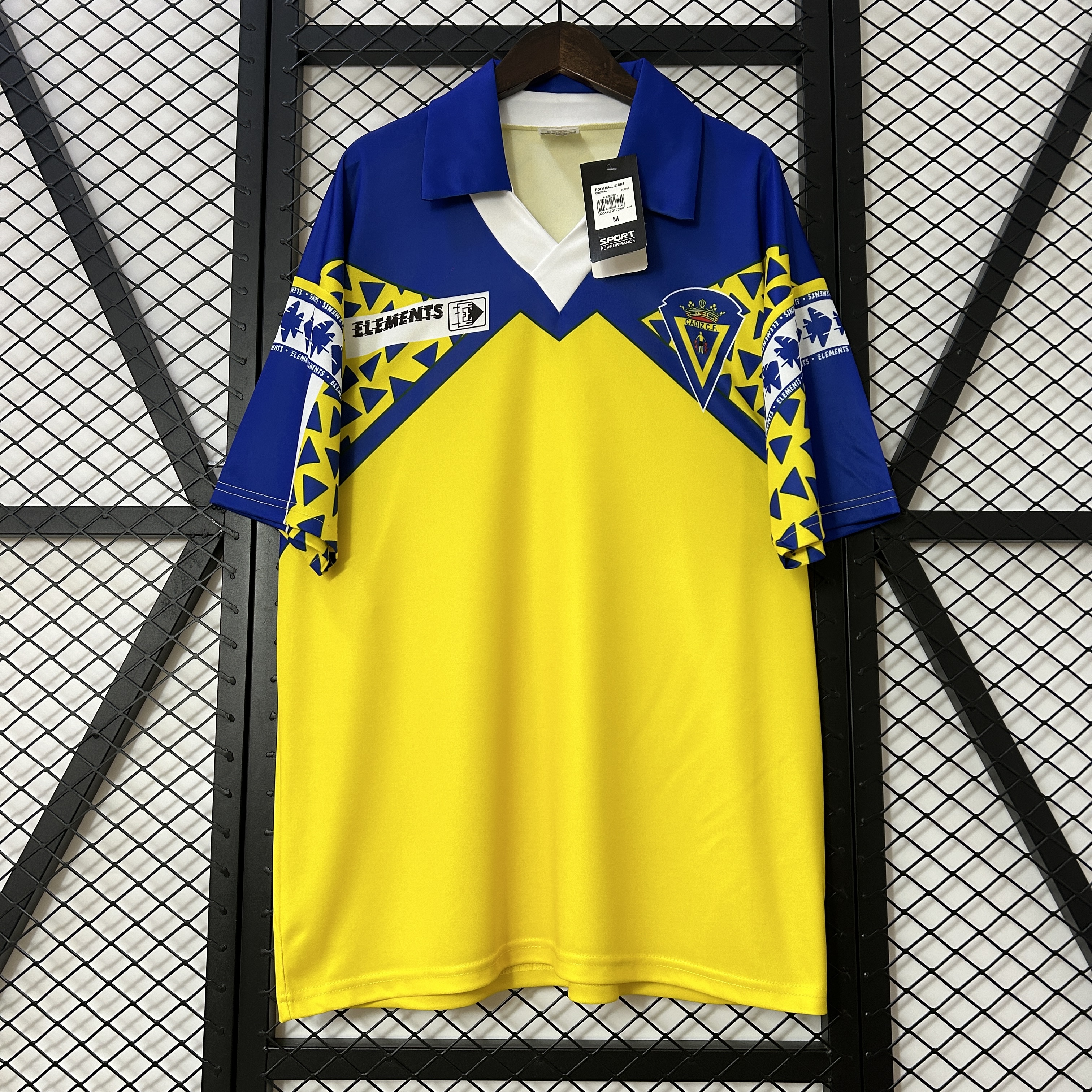 Higojerseys-Retro Cádiz Cadiz 1991-92 Home Unsponsored Jersey