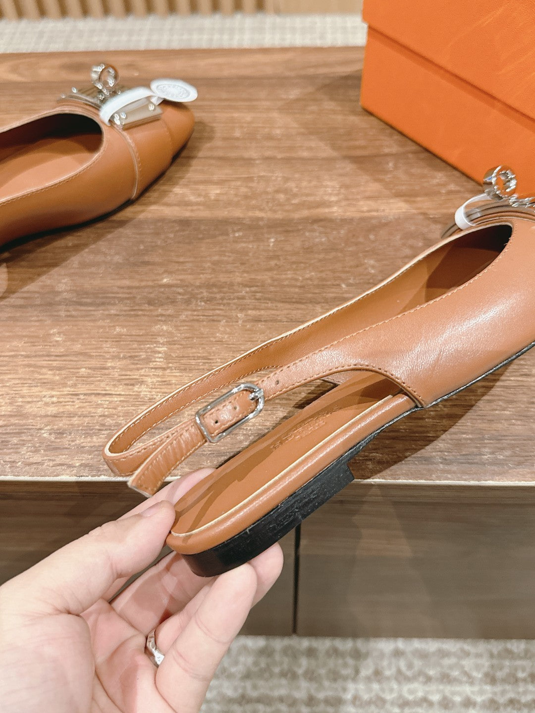 Innocente Slingback Suede Goatskin Brown、mysite、Cacoeks