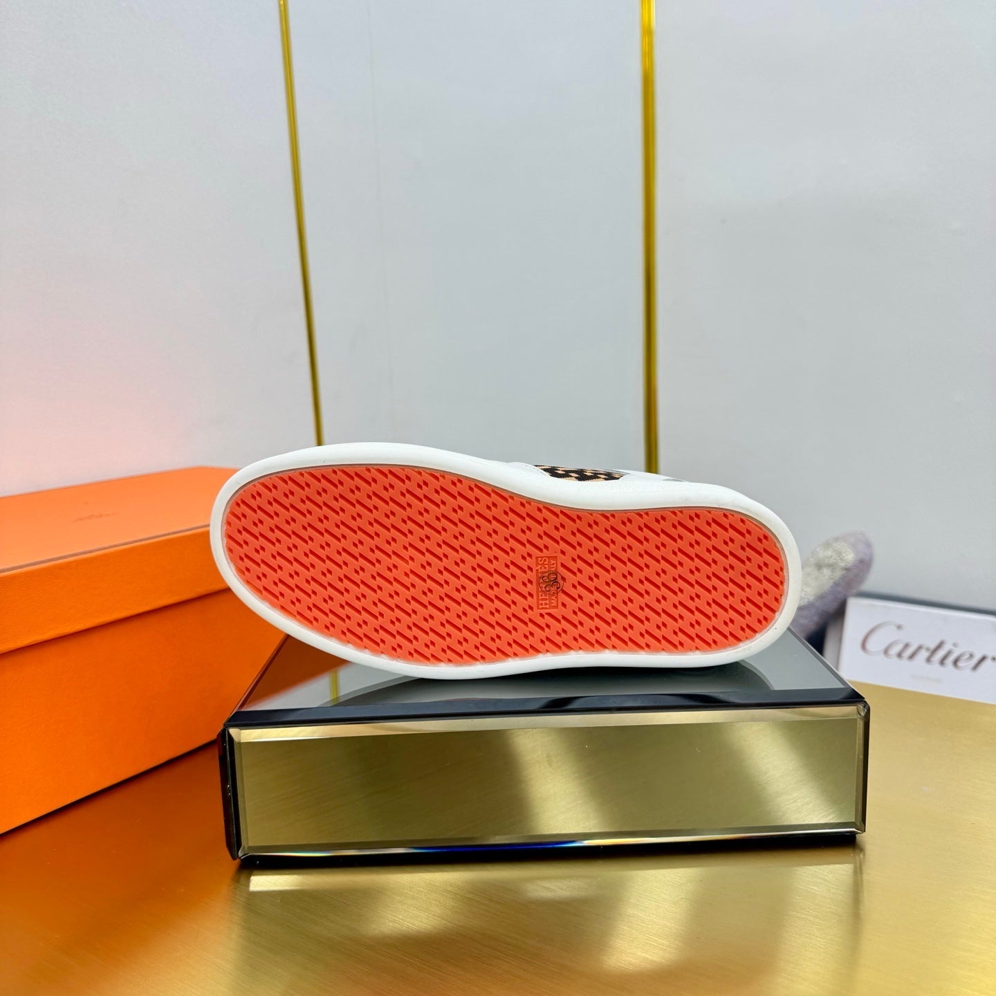 FREE SNEAKER IN WHITE CALFSKIN AND "H EN BIAIS" BROWN CANVAS、mysite、Cacoeks