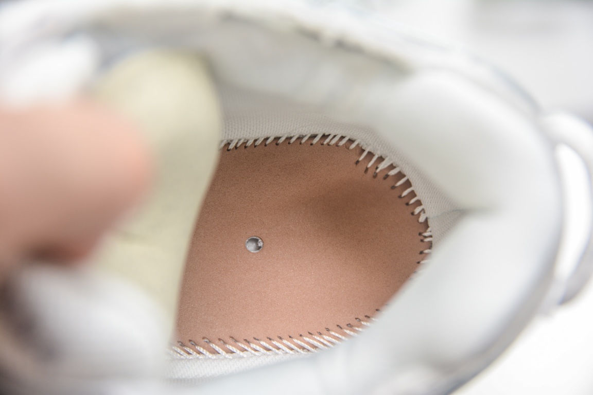 Balenciaga Runner Trainer in Off White、mysite、Cacoeks