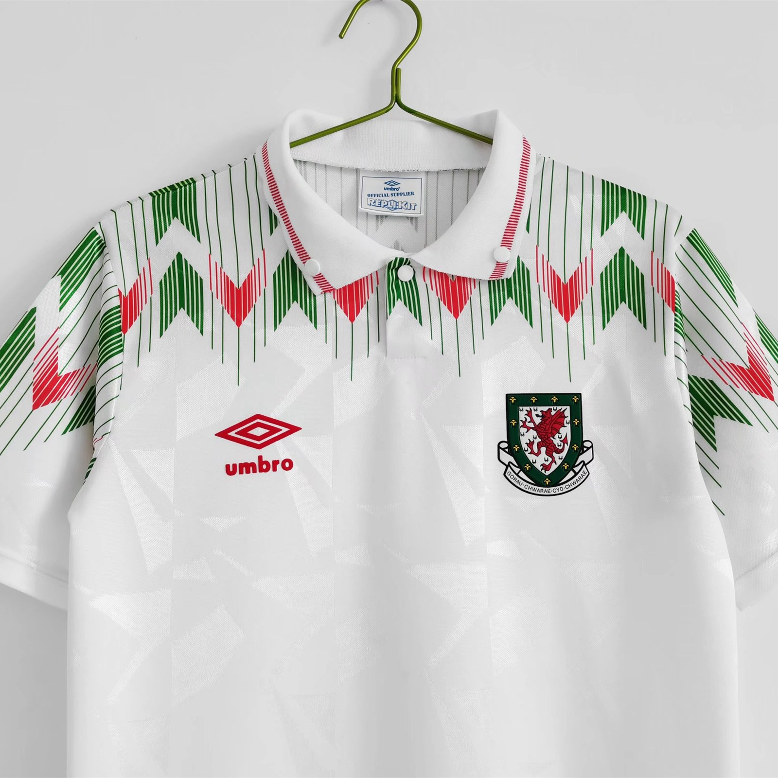 ManixJersey.com | Retro Wales 1990-92 Away Stadium Jersey -Customize Name, Number and Patch | Worldwide Shipping