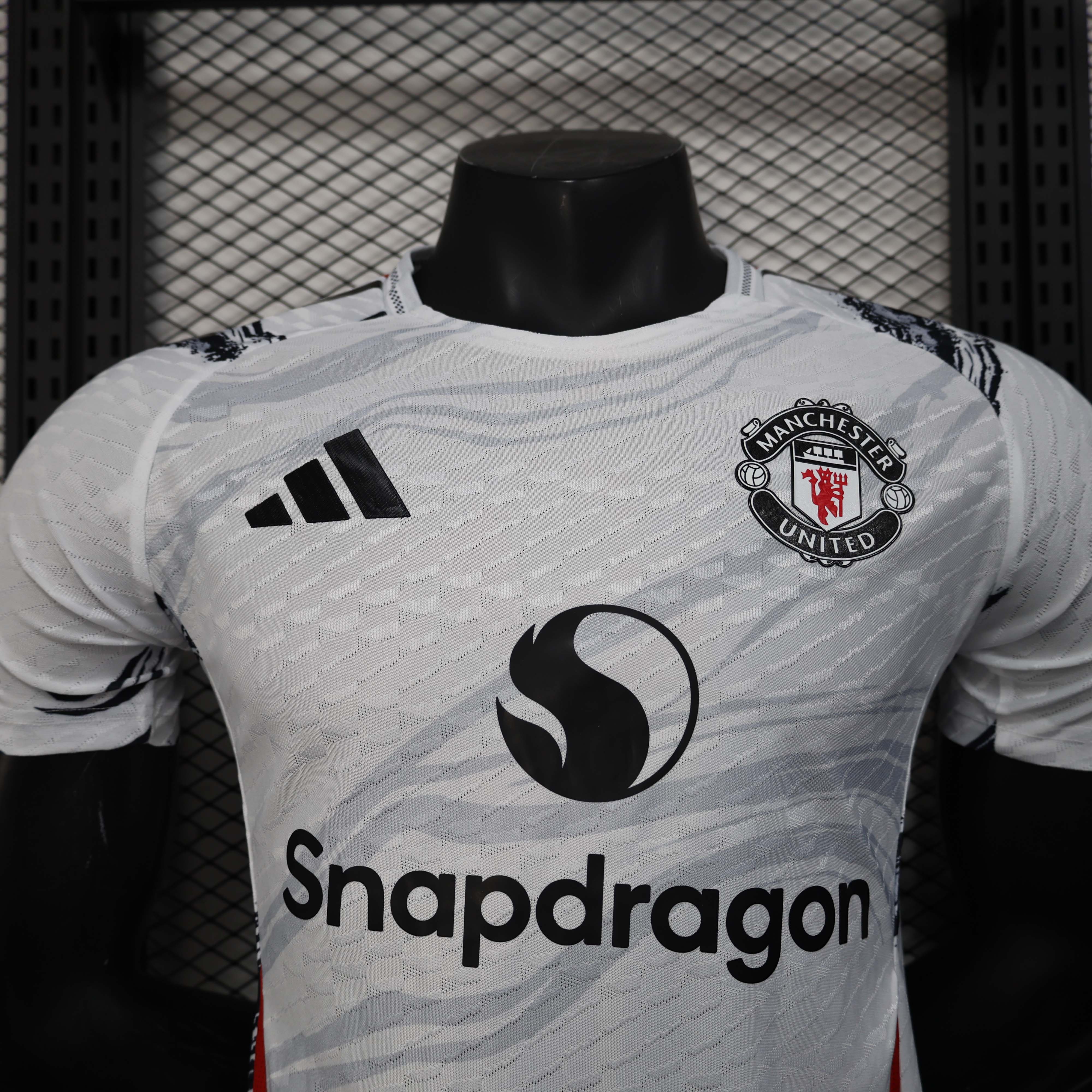 2025/2026 Player Version Manchester United Special Edition White Football Shirt 1:1 Thai Quality:football jersey mysite: unitedjerseyfootball 邓江浪:football
