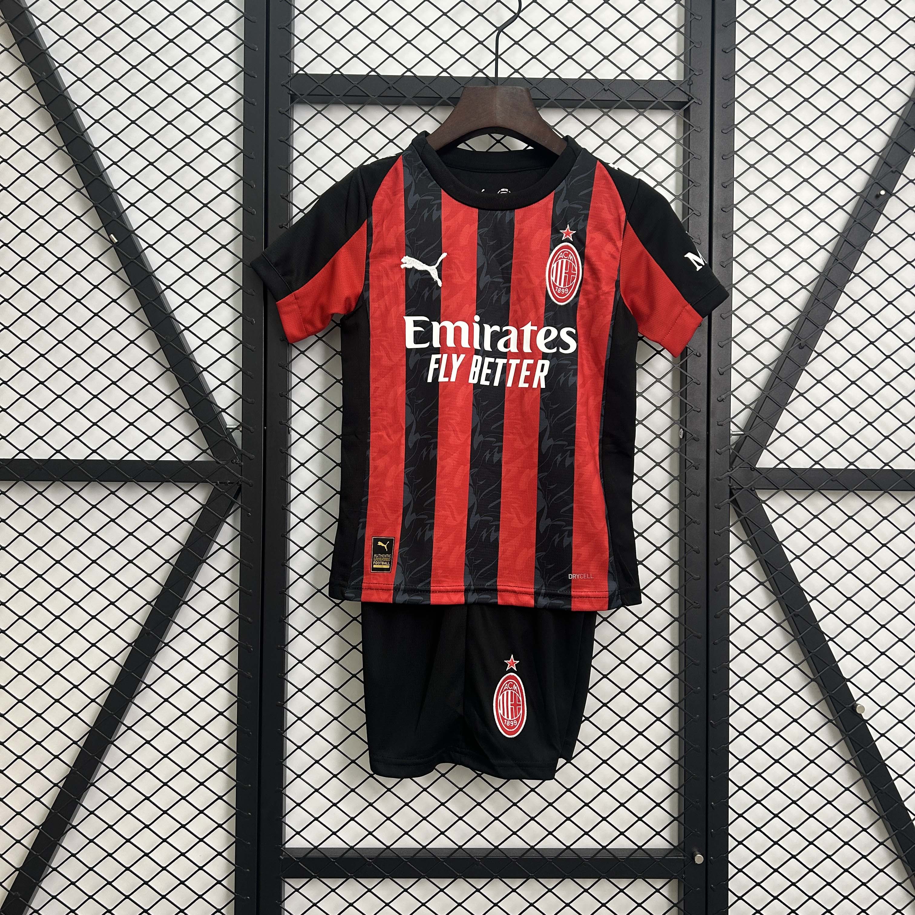 2025/2026 AC Milan Home Football Shirt 1:1 Thai Quality Kids Size:football jersey mysite: unitedjerseyfootball 邓江浪:football