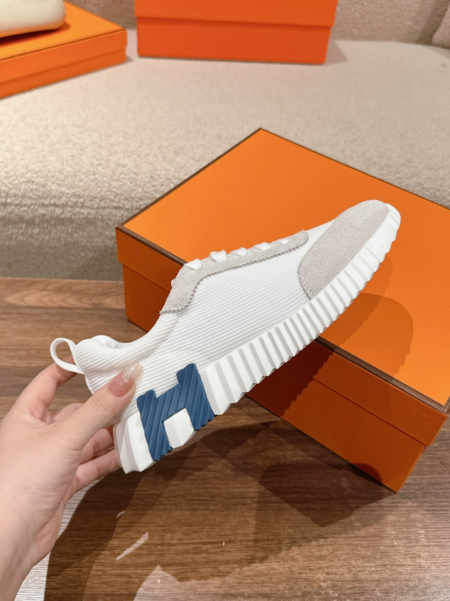 MAINLAND SNEAKER IN PALE GRAY SUEDE AND WHITE BREATHABLE MESH FABRIC 959352、mysite、Cacoeks