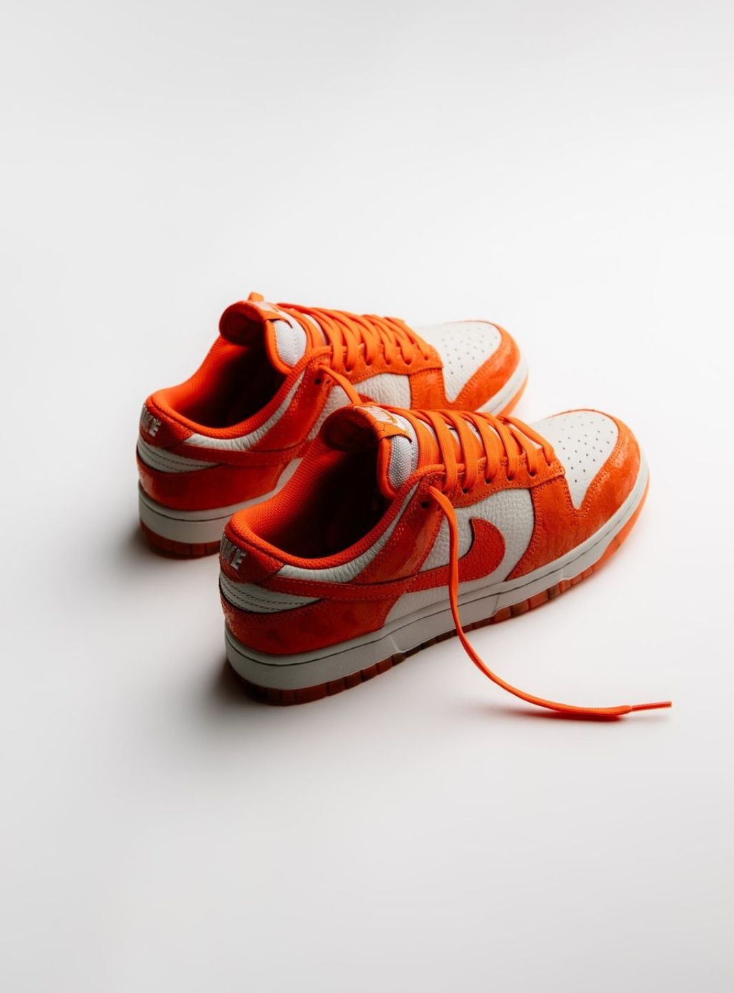 Nike Dunk Low Cracked Orange (W)、NIKE、Cacoeks