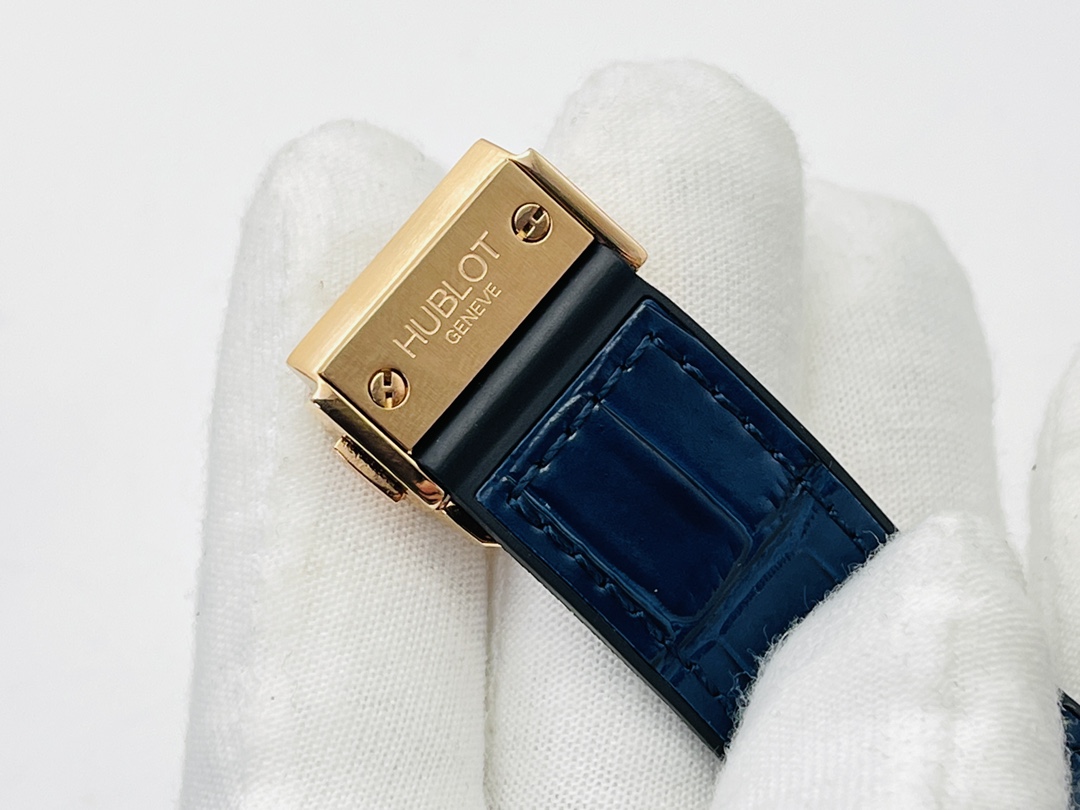 Hublot Classic Fusion King Gold 565.OX.7180.RX.1204 42mm-fasswatch