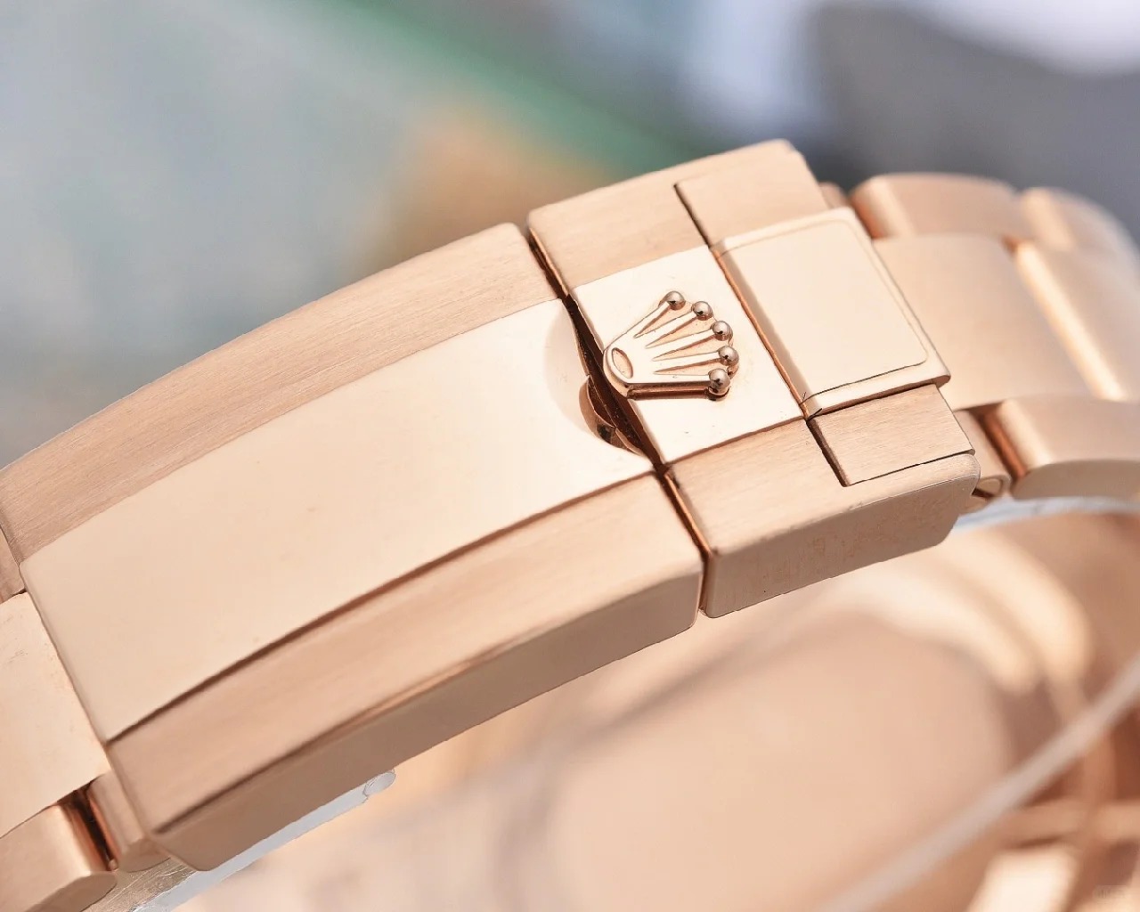 兼职  林炎: luxecystore