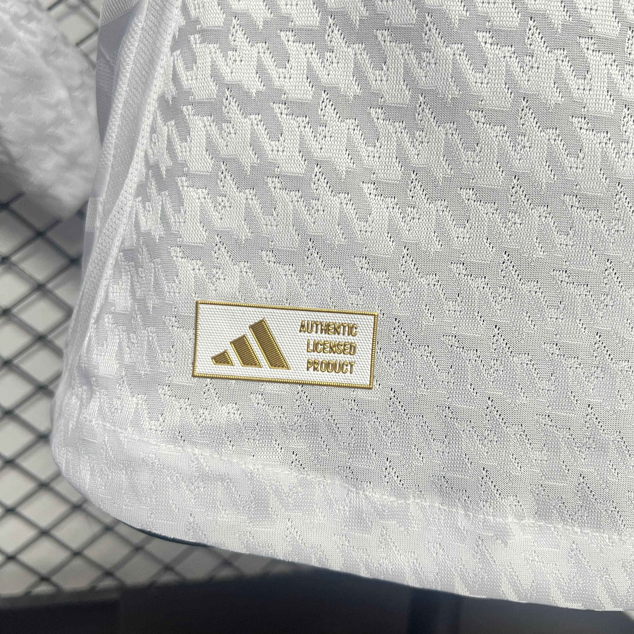 Higojerseys-Real Madrid 24-25 Home Long Sleeve Jersey - Player Version