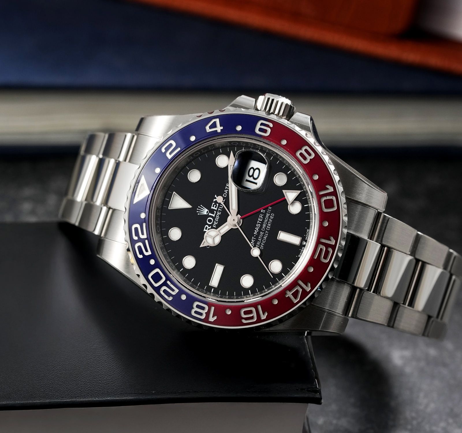 Ghiera Verde Novita Rolex Nuovo Gmt Rolex Watch Rolex GMT-Master II 126710BLRO, Available For Sale