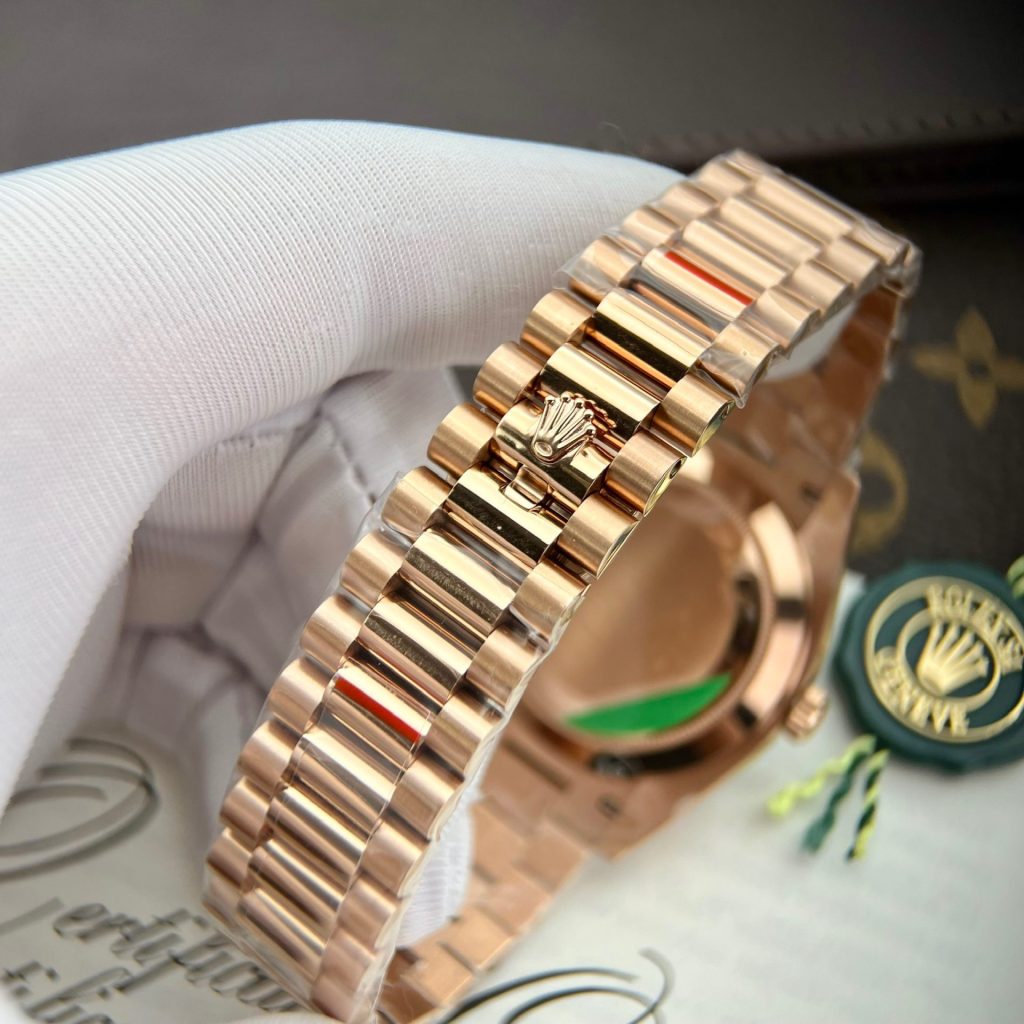 Đồng Hồ Rolex Day-Date Bọc Vàng Độ Moissanite Mặt Nham Thạch GS 158Grams 40mm (3)