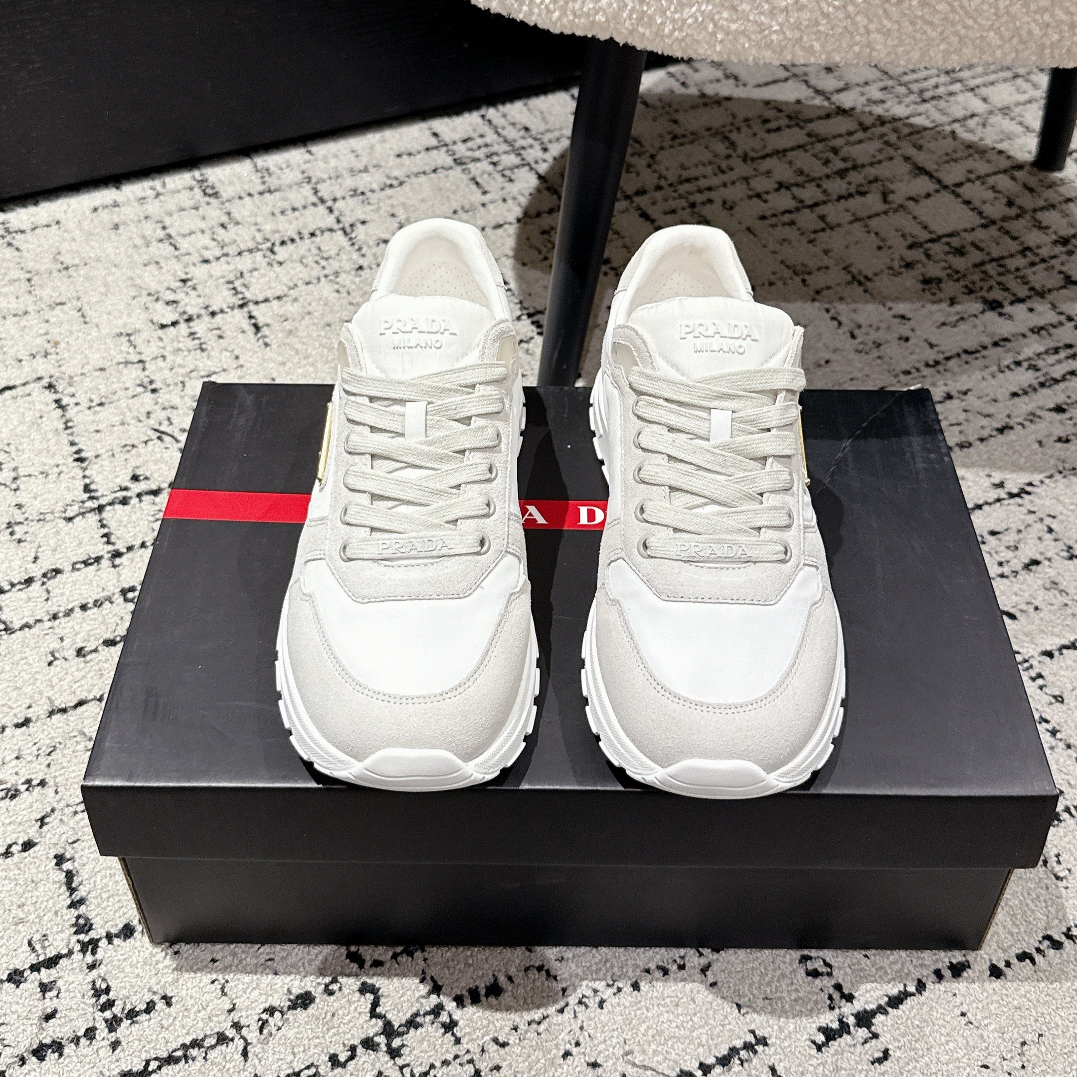 PRADA 25S MEN SNEAKERS LOGO IN WHITE NUBUCK AND CANVAS、mysite、Cacoeks