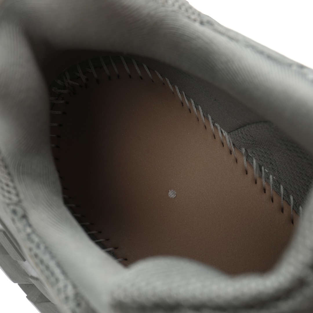 Balenciaga Defender in Grey、mysite、Cacoeks